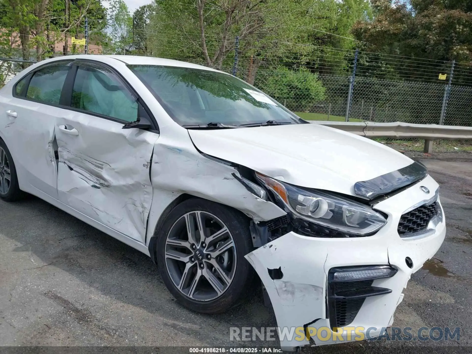 6 fotografías del automóvil dañado 3KPF34AD3KE124249 KIA FORTE 2019