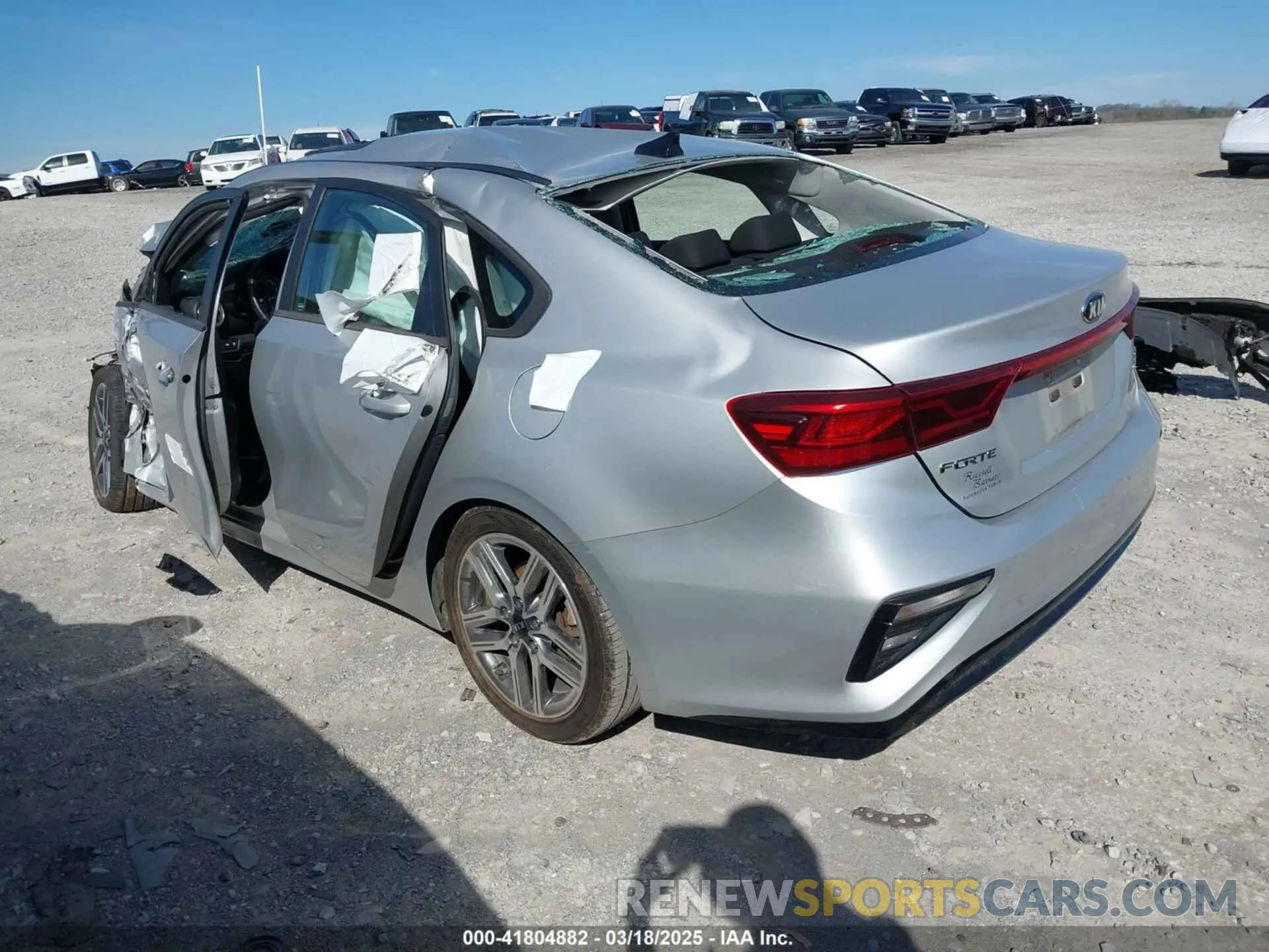 3 fotografías del automóvil dañado 3KPF34AD4KE017288 KIA FORTE 2019