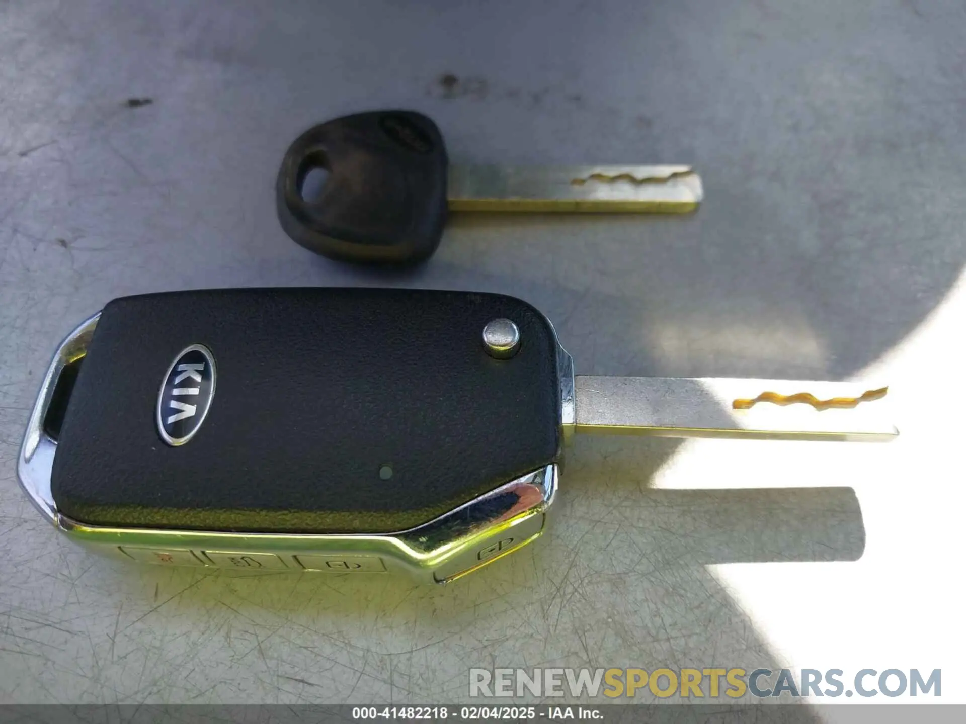 11 fotografías del automóvil dañado 3KPF34AD4KE018070 KIA FORTE 2019