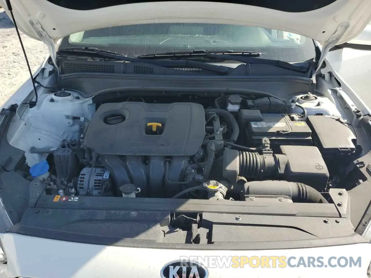 11 fotografías del automóvil dañado 3KPF34AD4KE135857 KIA FORTE 2019