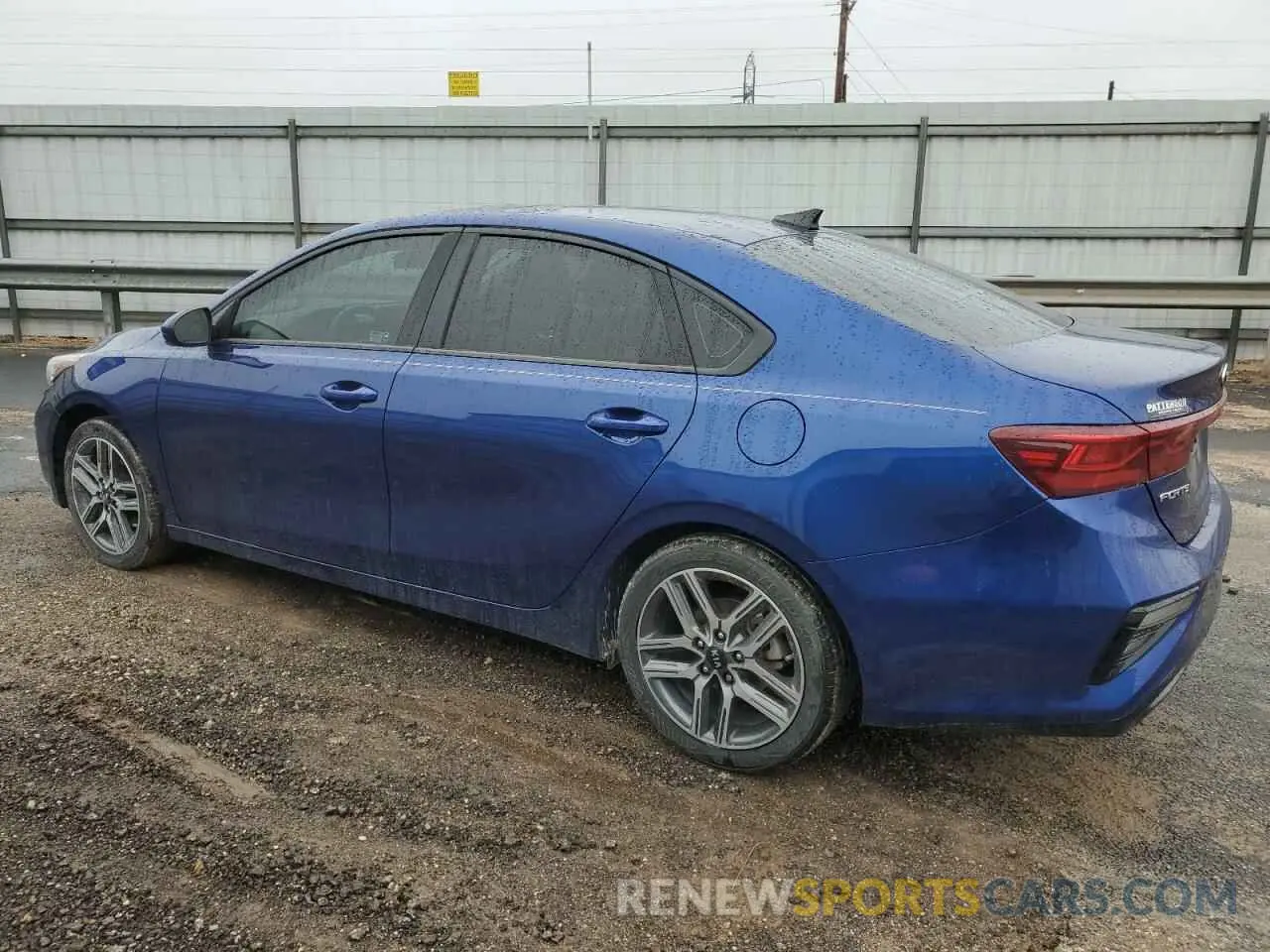 2 fotografías del automóvil dañado 3KPF34AD5KE008034 KIA FORTE 2019
