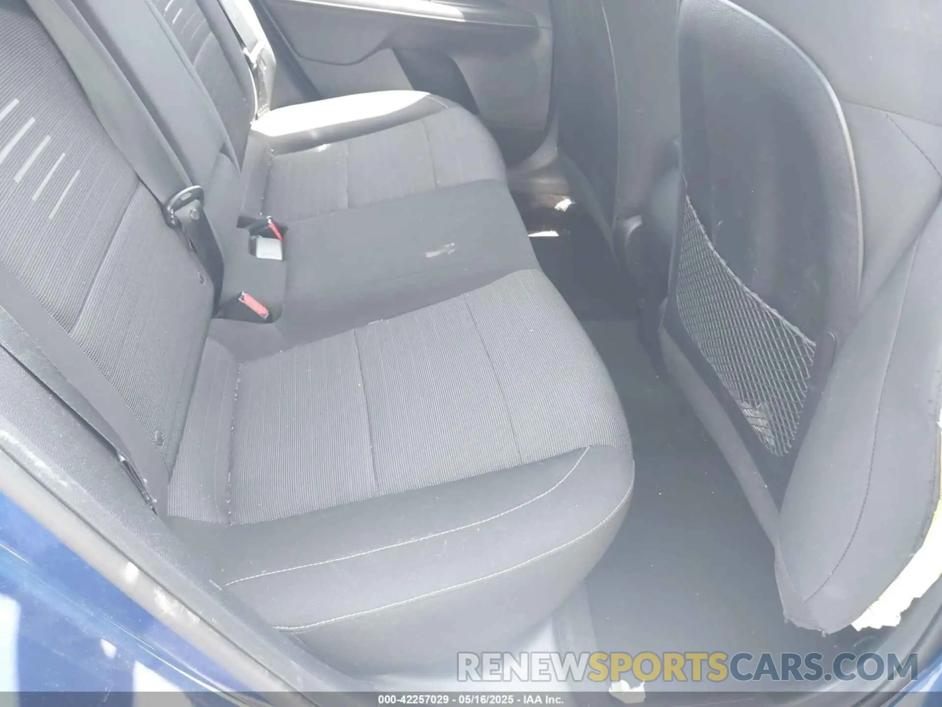 8 fotografías del automóvil dañado 3KPF34AD5KE026520 KIA FORTE 2019
