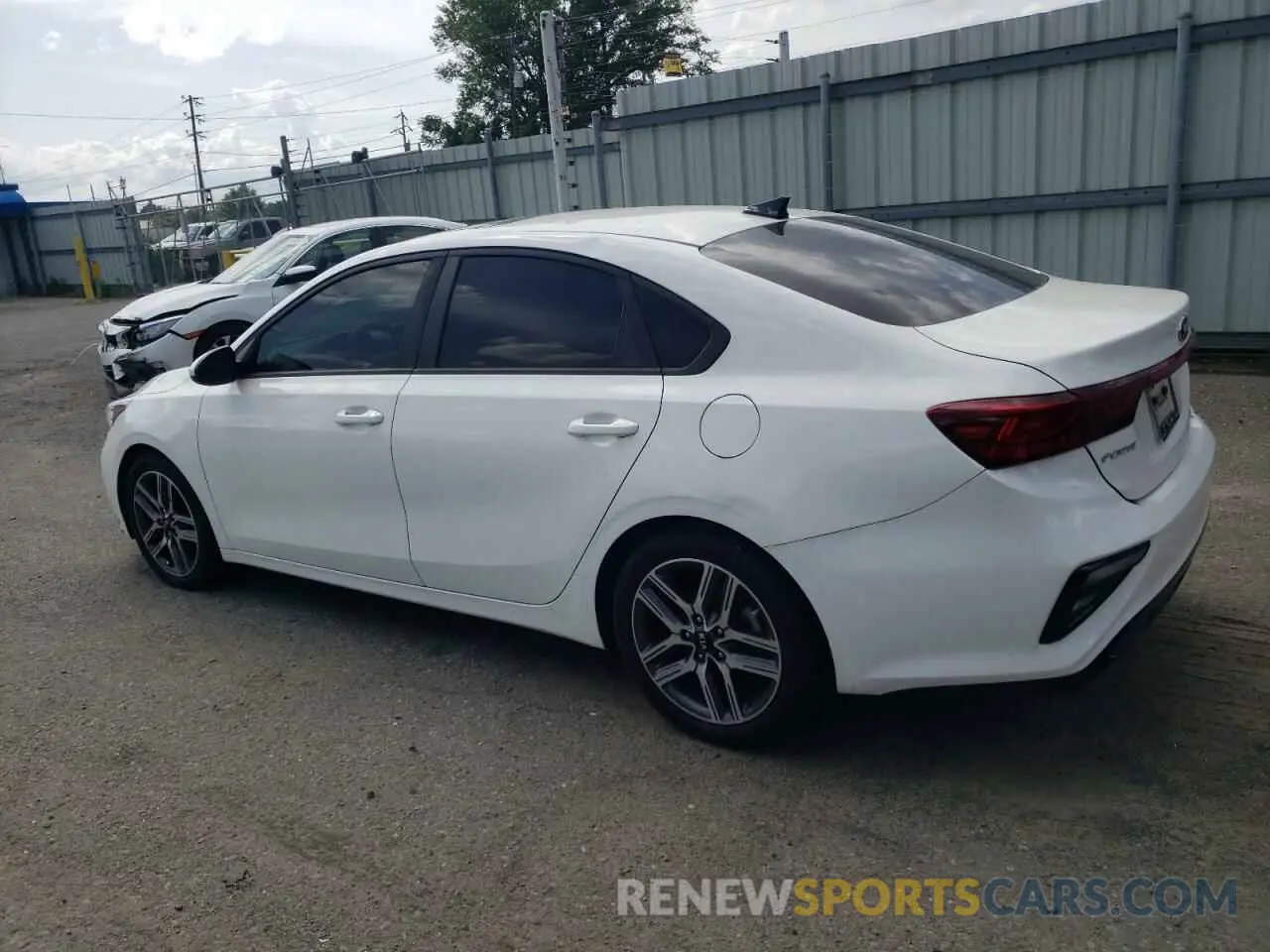 2 fotografías del automóvil dañado 3KPF34AD5KE028025 KIA FORTE 2019