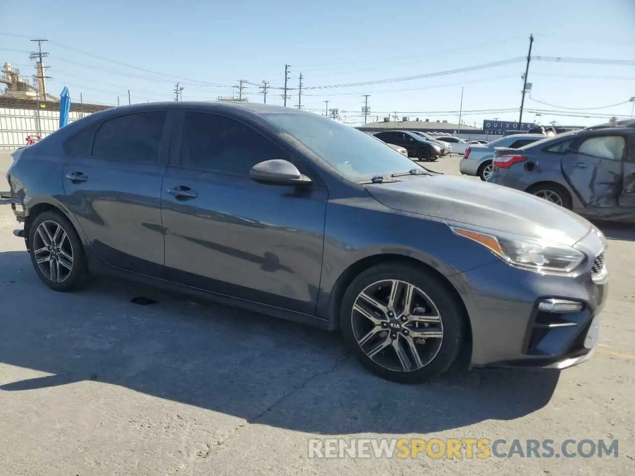 4 fotografías del automóvil dañado 3KPF34AD5KE070064 KIA FORTE 2019