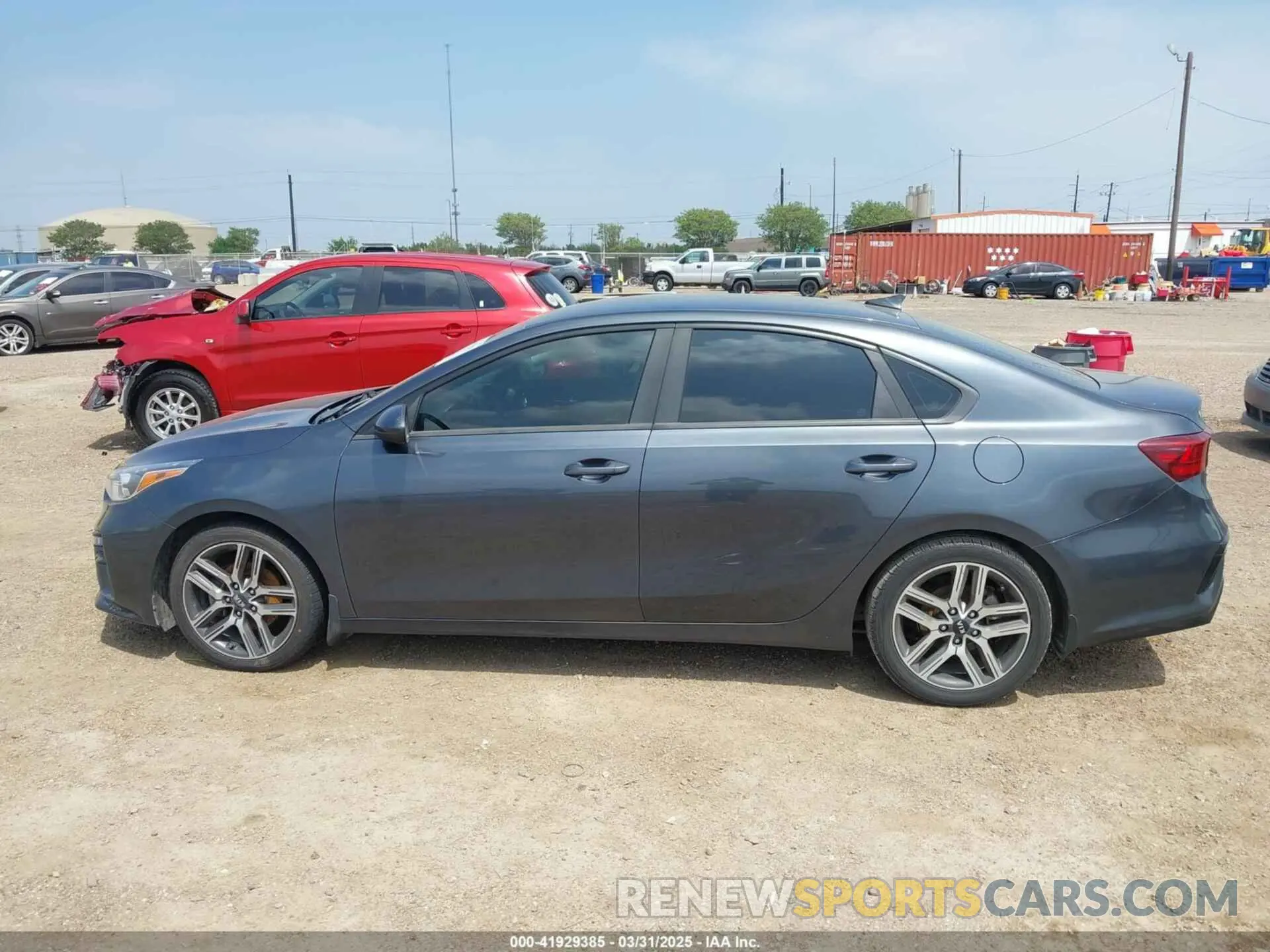 14 fotografías del automóvil dañado 3KPF34AD5KE073224 KIA FORTE 2019
