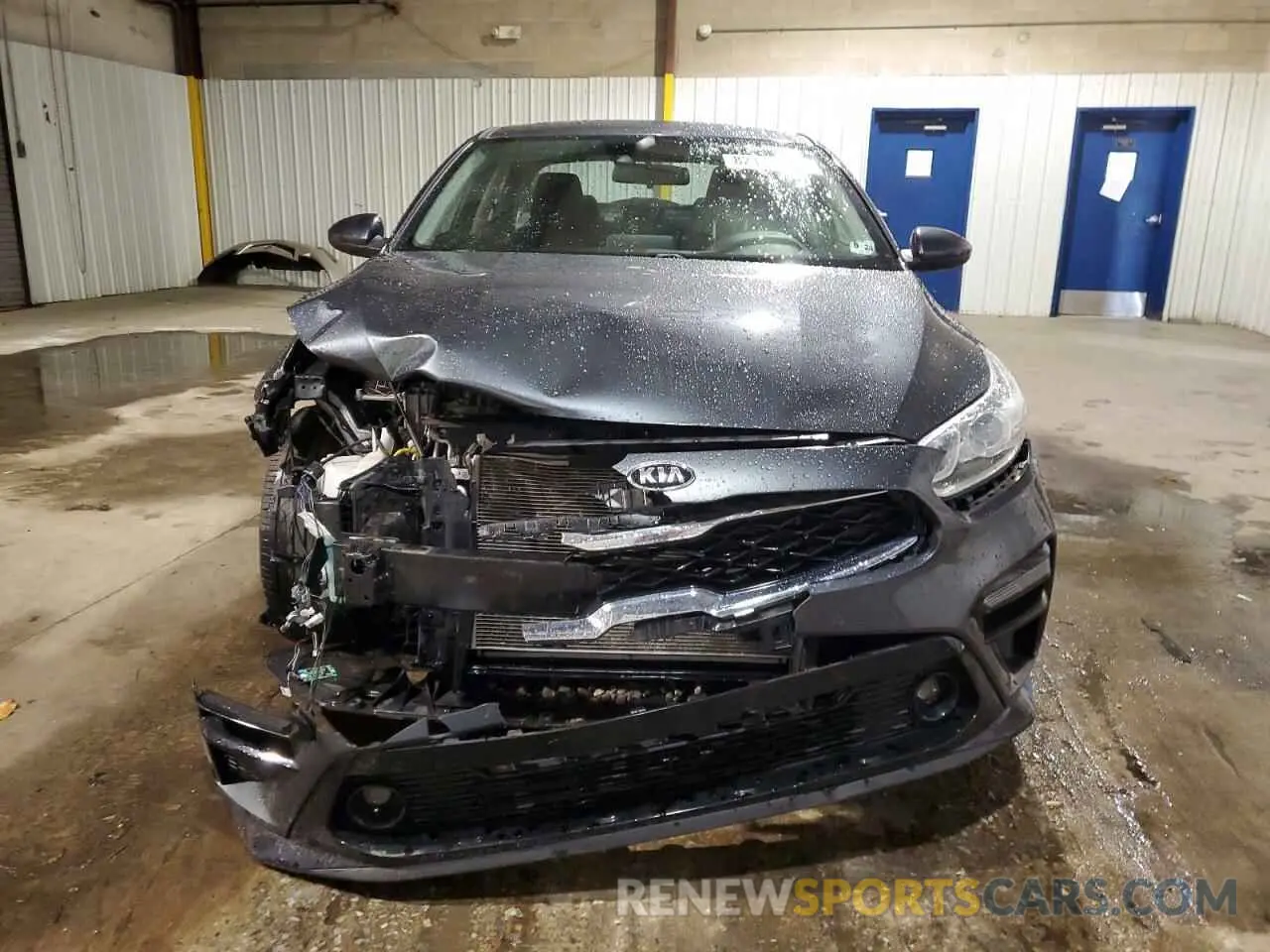 5 fotografías del automóvil dañado 3KPF34AD5KE135379 KIA FORTE 2019