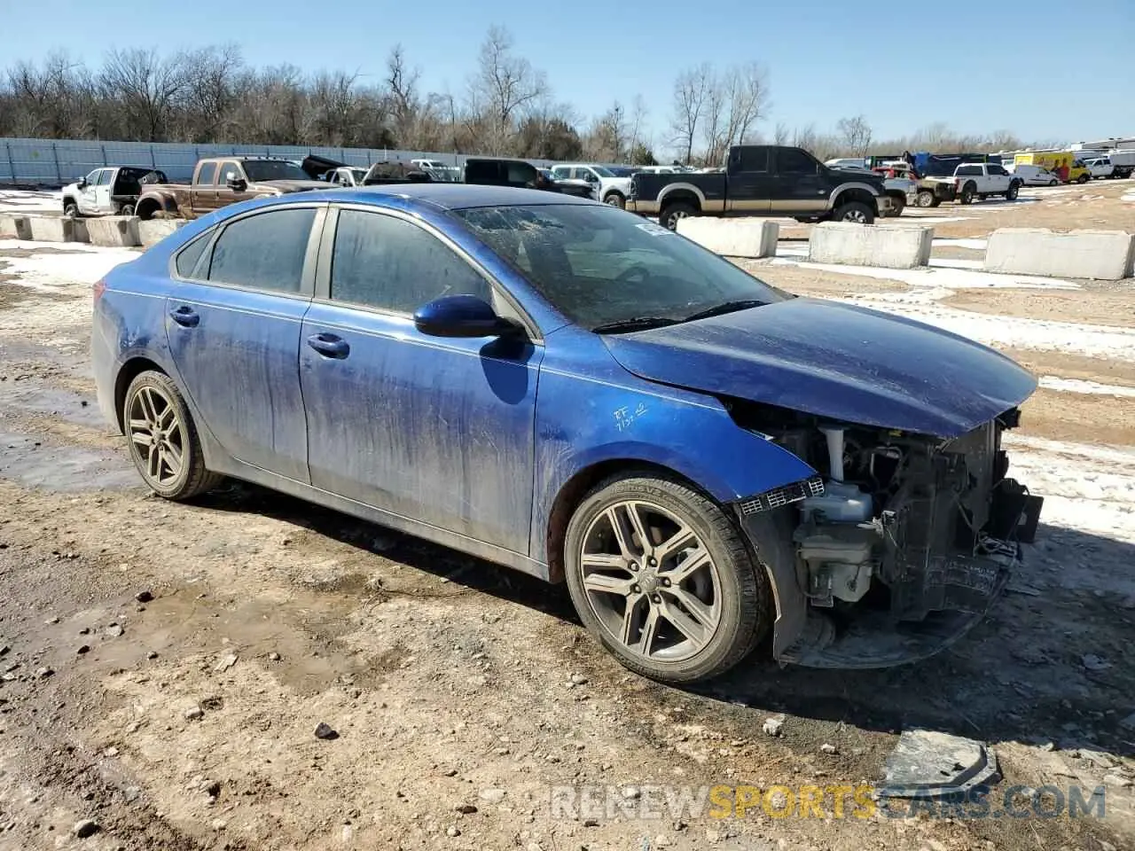 4 fotografías del automóvil dañado 3KPF34AD6KE040930 KIA FORTE 2019