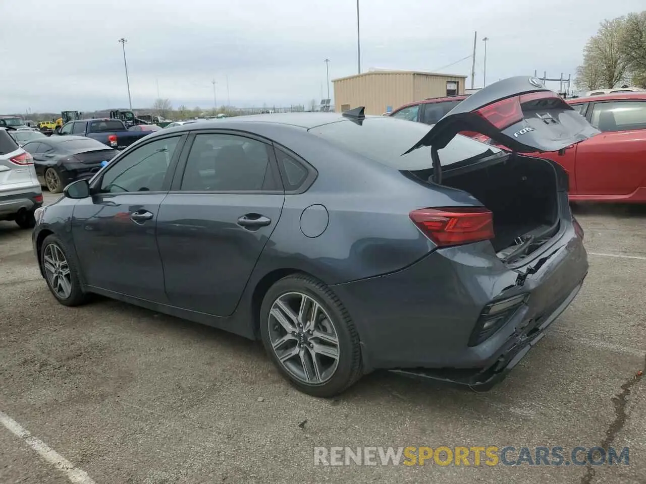 2 fotografías del automóvil dañado 3KPF34AD7KE075556 KIA FORTE 2019