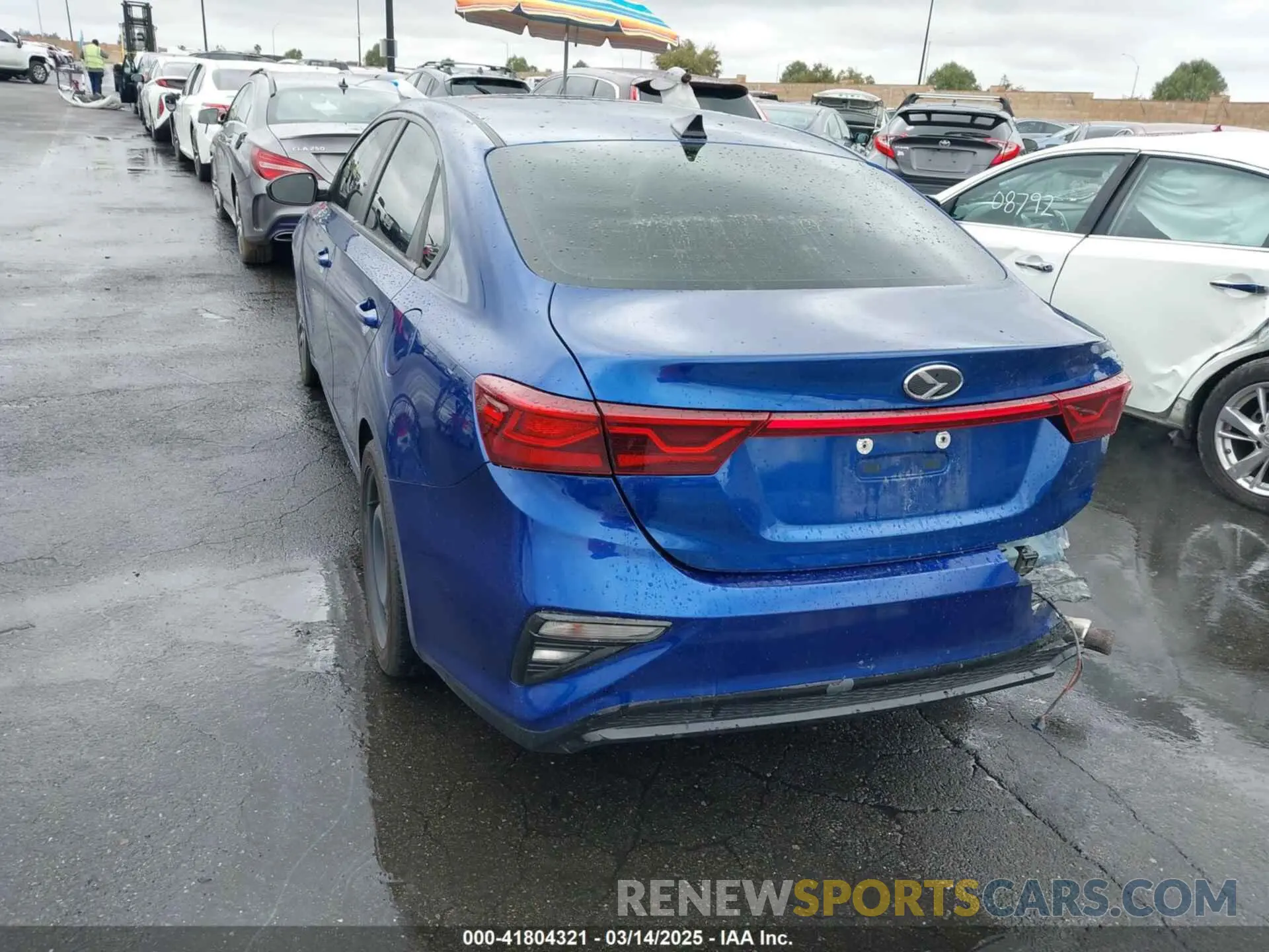 3 fotografías del automóvil dañado 3KPF34AD8KE022803 KIA FORTE 2019