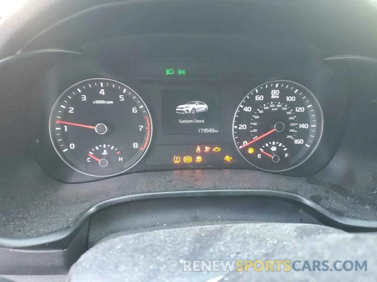9 fotografías del automóvil dañado 3KPF34AD8KE023370 KIA FORTE 2019