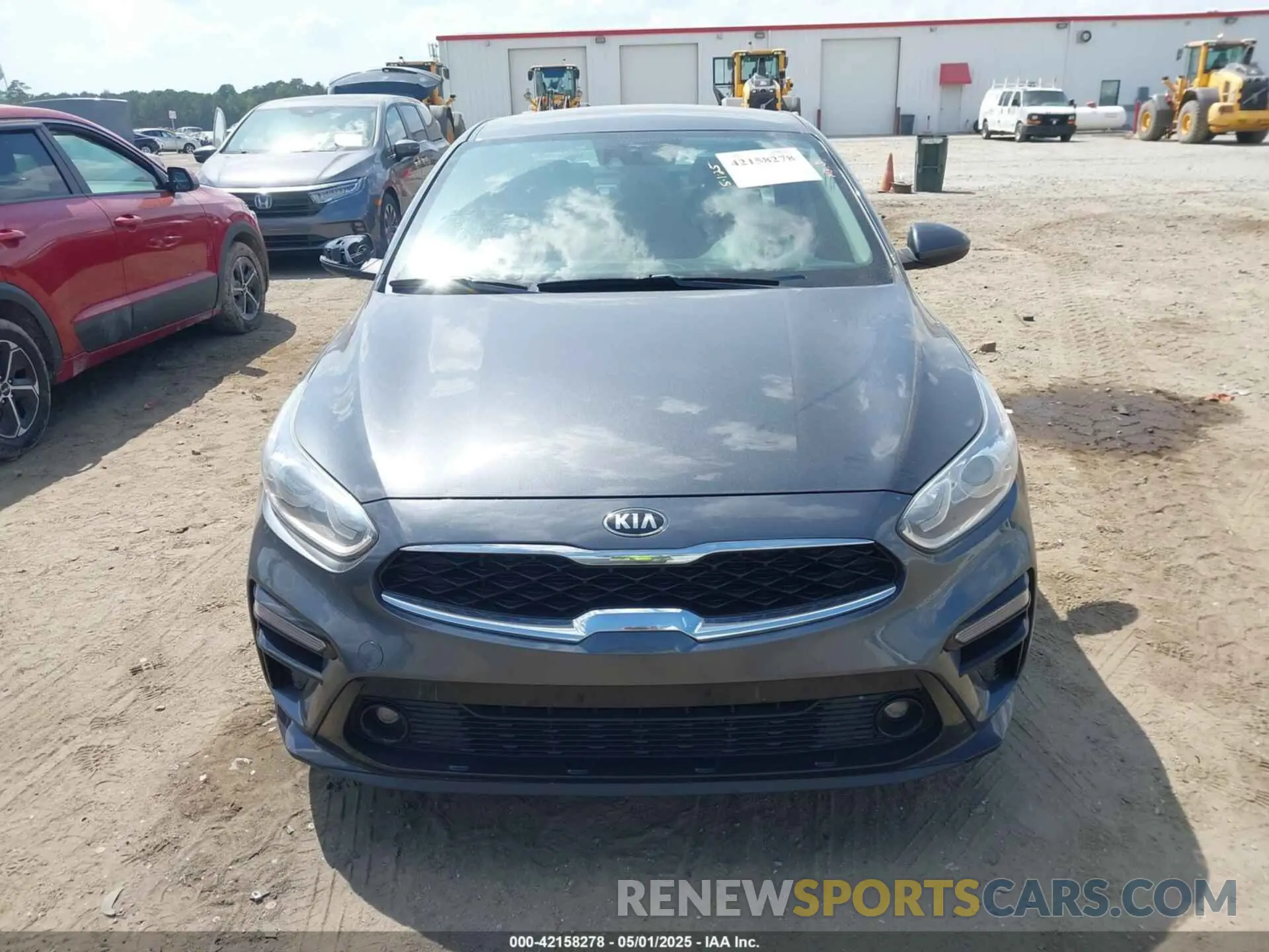 12 fotografías del automóvil dañado 3KPF34AD8KE027709 KIA FORTE 2019
