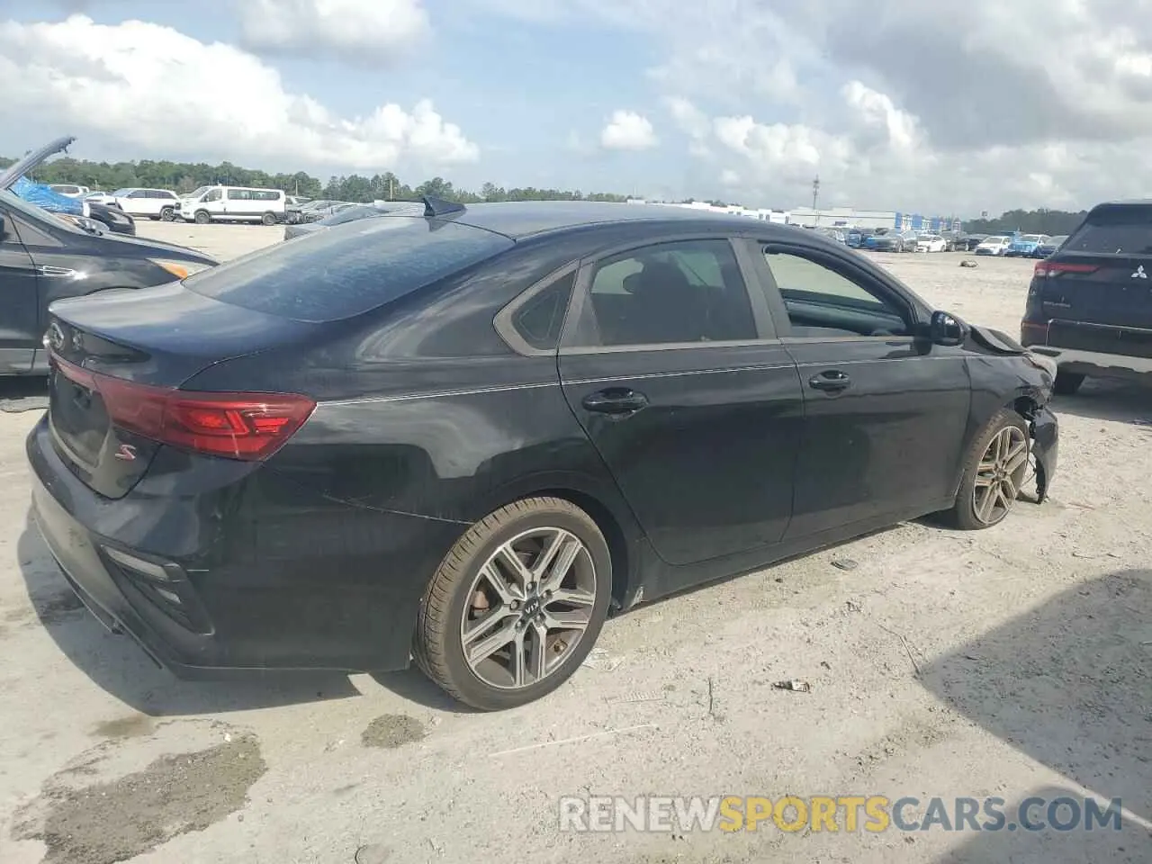 3 fotografías del automóvil dañado 3KPF34AD8KE028777 KIA FORTE 2019