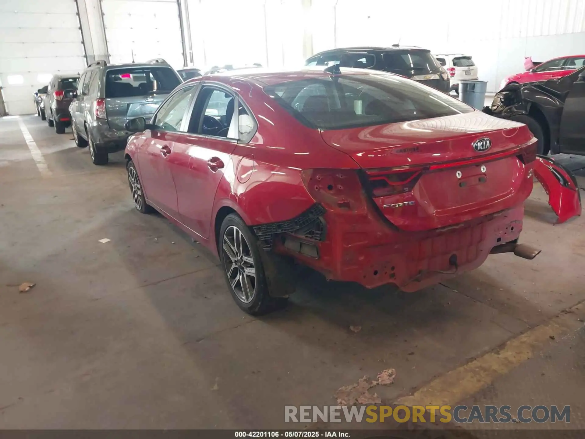 3 fotografías del automóvil dañado 3KPF34AD9KE013656 KIA FORTE 2019