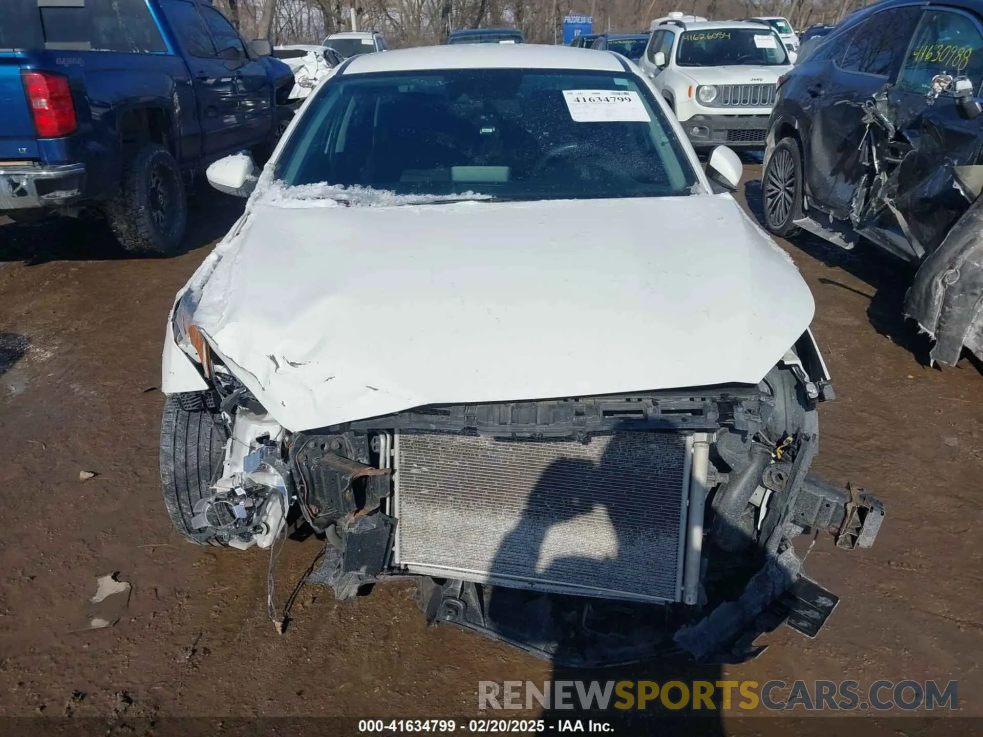 12 fotografías del automóvil dañado 3KPF34ADXKE041837 KIA FORTE 2019