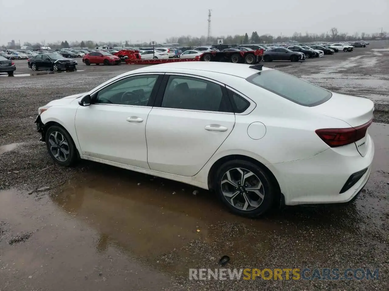 2 fotografías del automóvil dañado 3KPF54AD7KE047802 KIA FORTE 2019