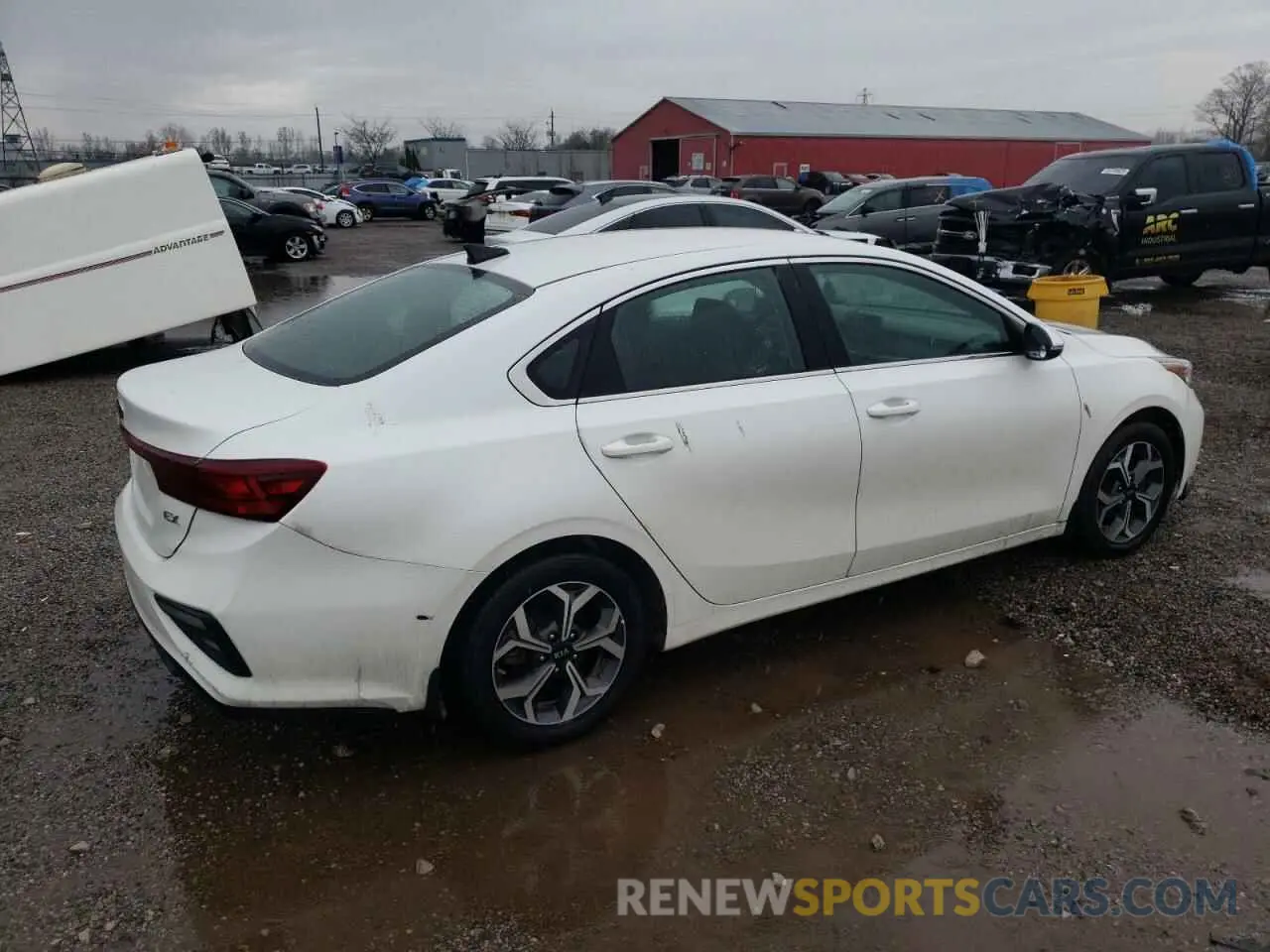 3 fotografías del automóvil dañado 3KPF54AD7KE047802 KIA FORTE 2019