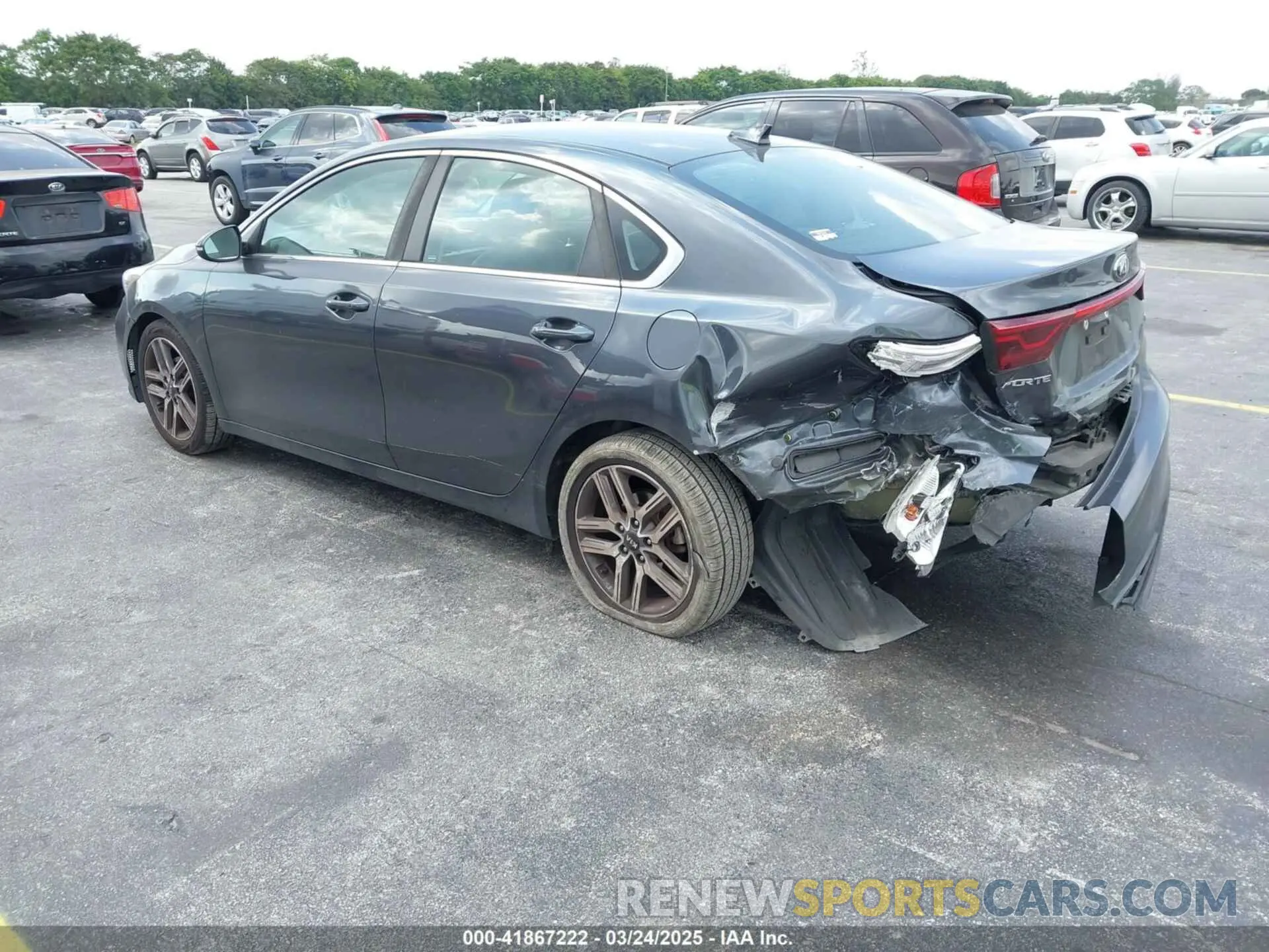 3 fotografías del automóvil dañado 3KPF54AD8KE028398 KIA FORTE 2019