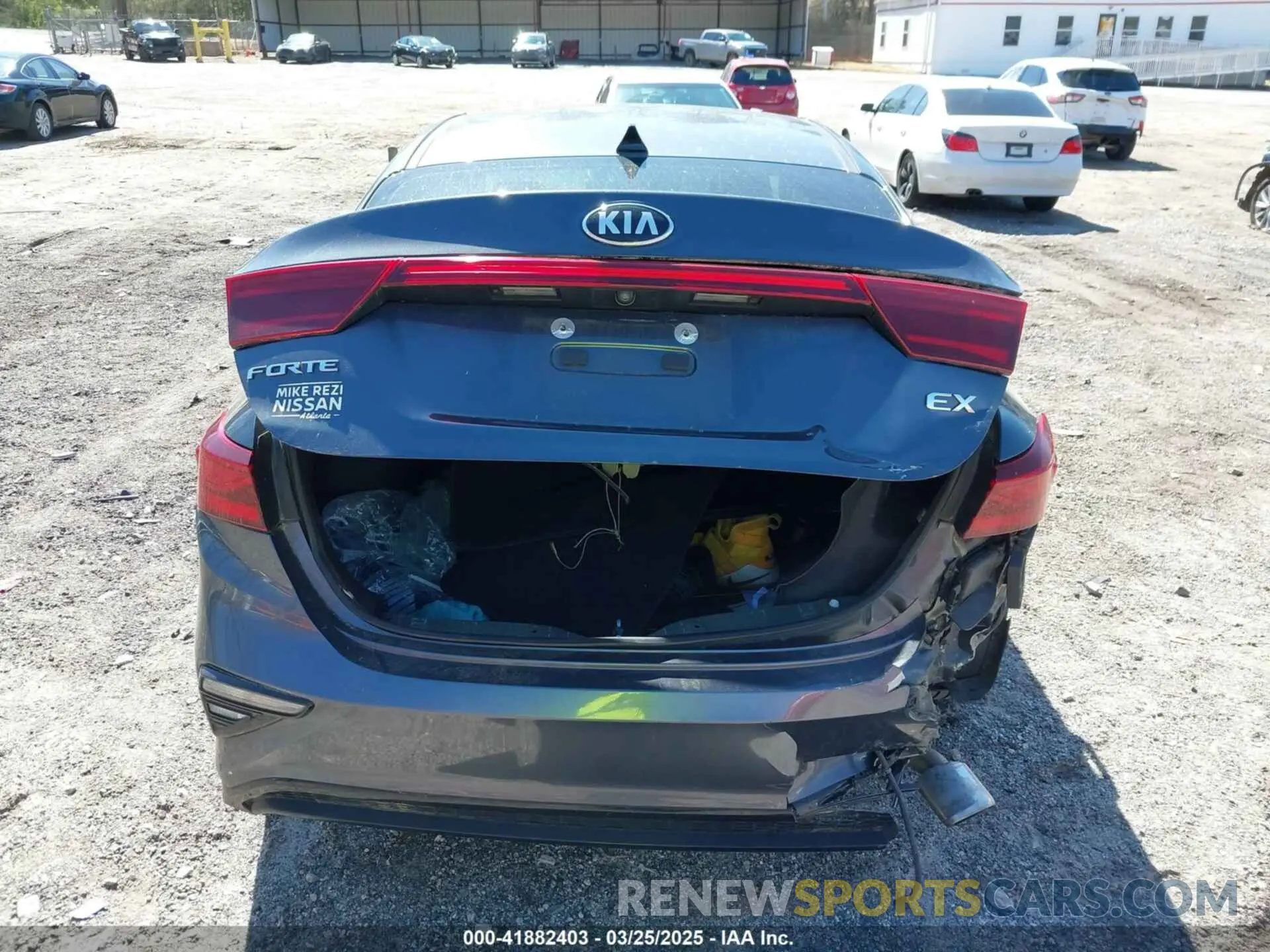 17 fotografías del automóvil dañado 3KPF54ADXKE053898 KIA FORTE 2019