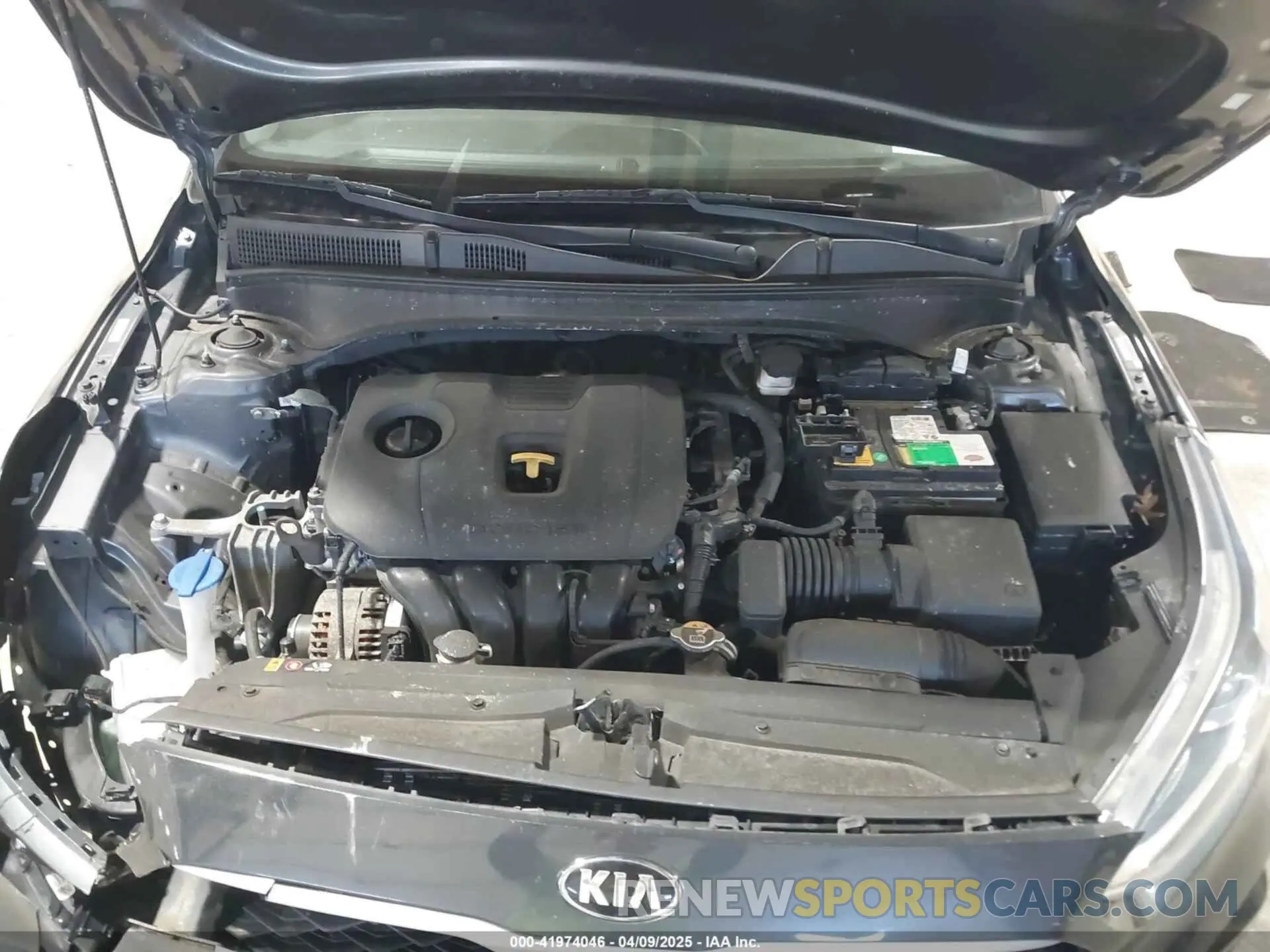 10 fotografías del automóvil dañado 3KPF24AD0LE173994 KIA FORTE 2020
