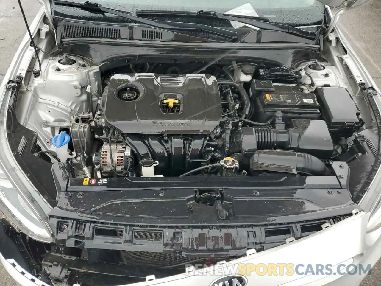 11 fotografías del automóvil dañado 3KPF24AD0LE187832 KIA FORTE 2020