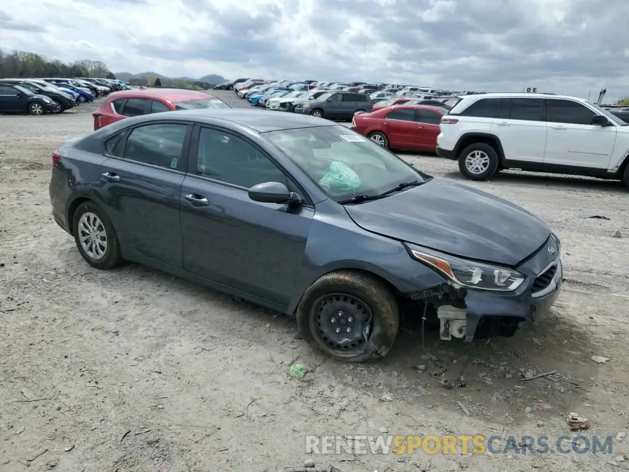 4 fotografías del automóvil dañado 3KPF24AD0LE207402 KIA FORTE 2020