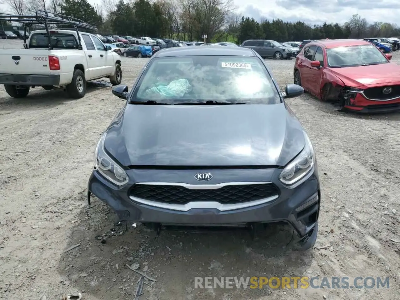 5 fotografías del automóvil dañado 3KPF24AD0LE207402 KIA FORTE 2020