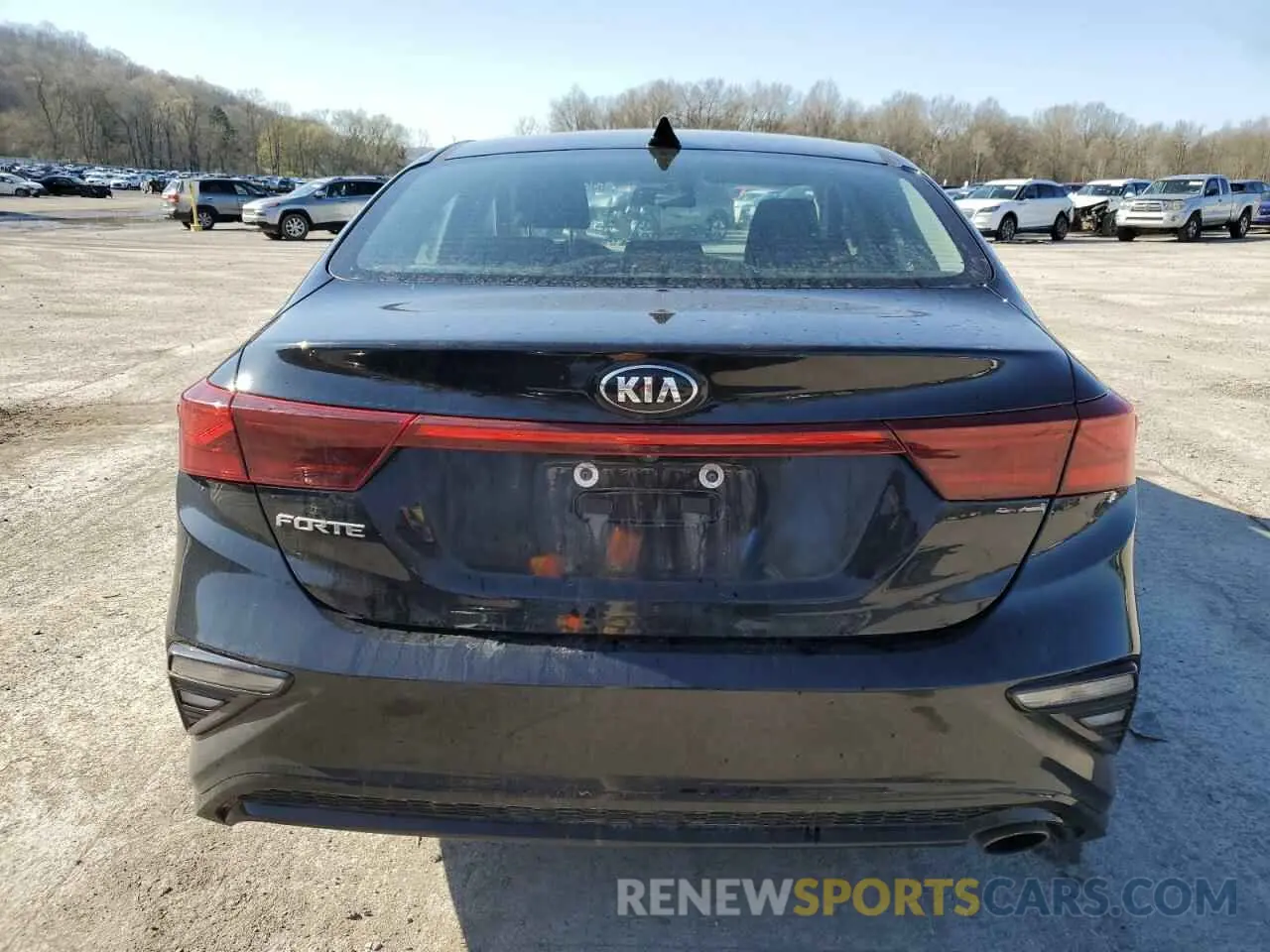 6 fotografías del automóvil dañado 3KPF24AD0LE229156 KIA FORTE 2020