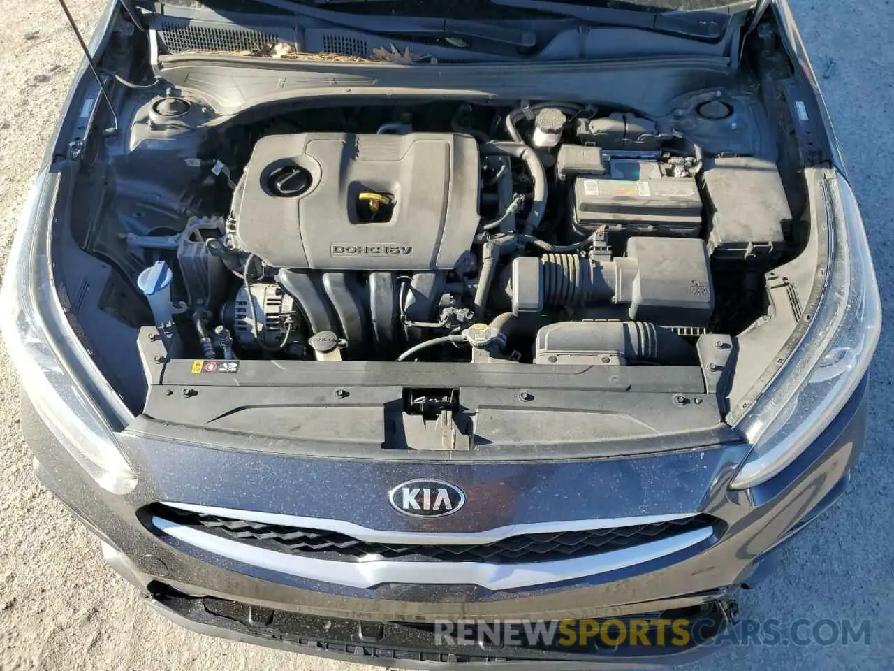 12 fotografías del automóvil dañado 3KPF24AD1LE186558 KIA FORTE 2020