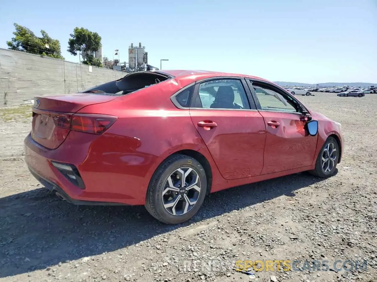 3 fotografías del automóvil dañado 3KPF24AD1LE193512 KIA FORTE 2020