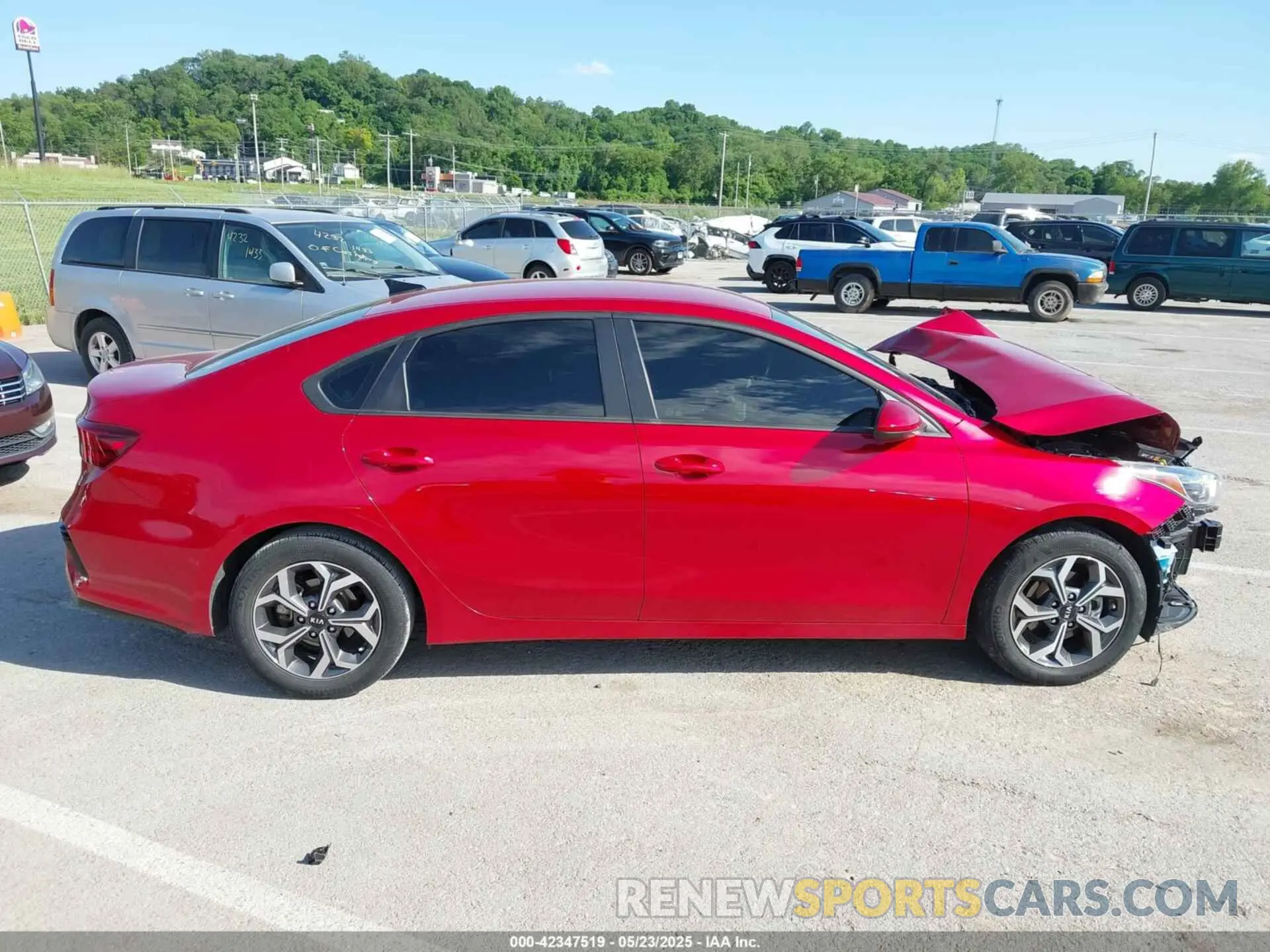 14 fotografías del automóvil dañado 3KPF24AD1LE201494 KIA FORTE 2020