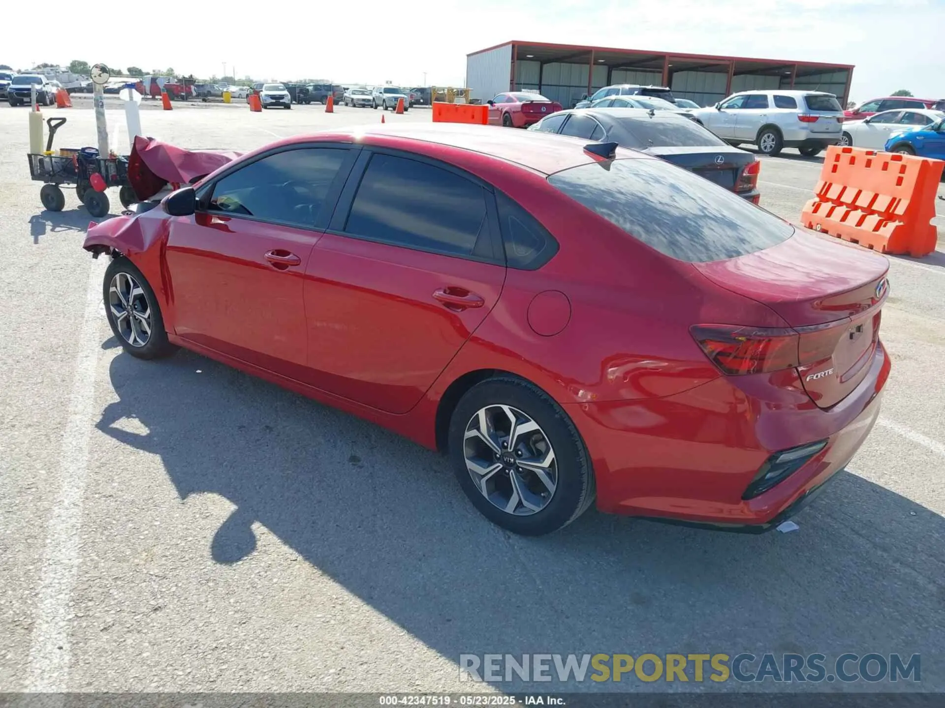 3 fotografías del automóvil dañado 3KPF24AD1LE201494 KIA FORTE 2020