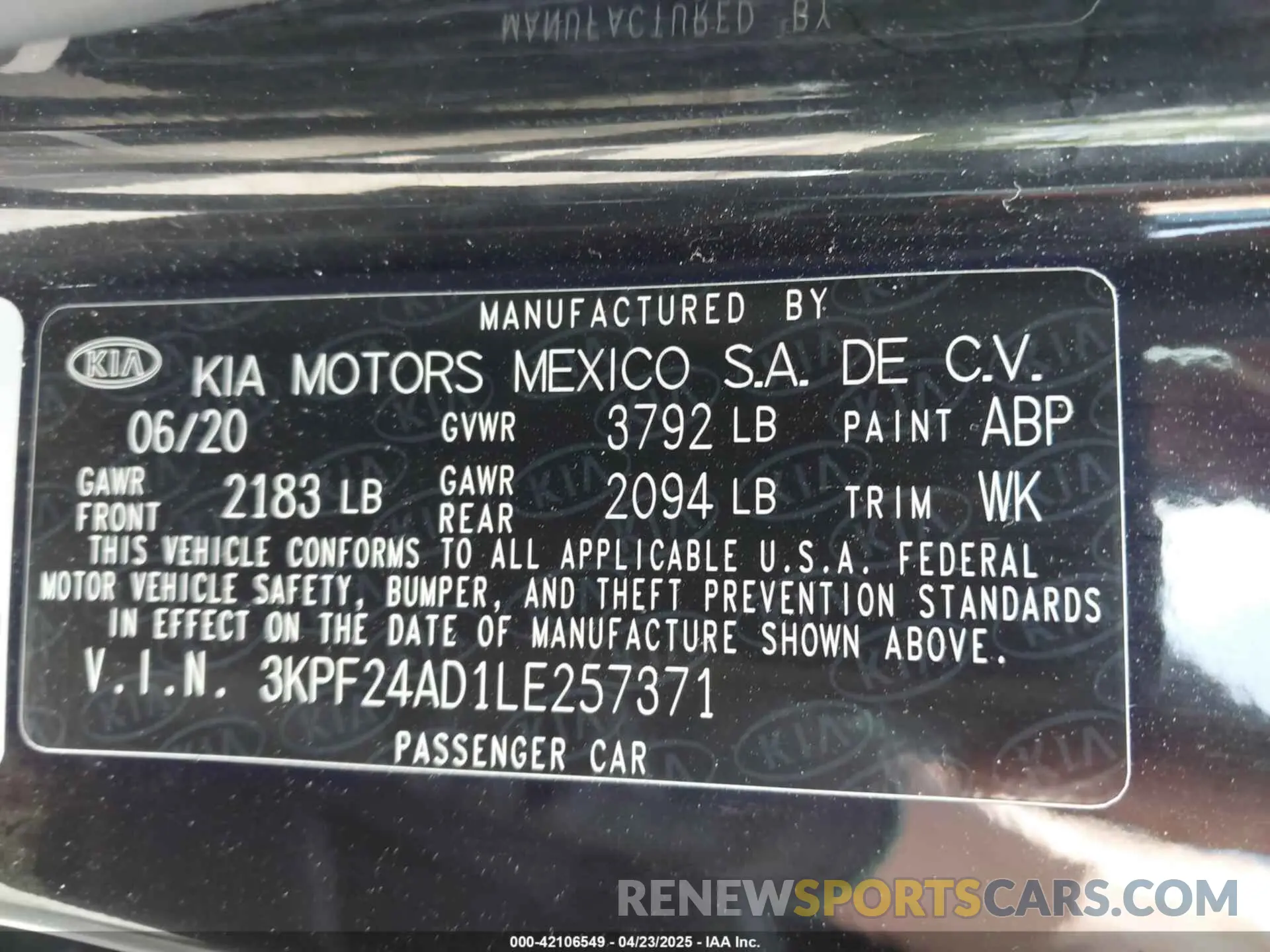 9 fotografías del automóvil dañado 3KPF24AD1LE257371 KIA FORTE 2020