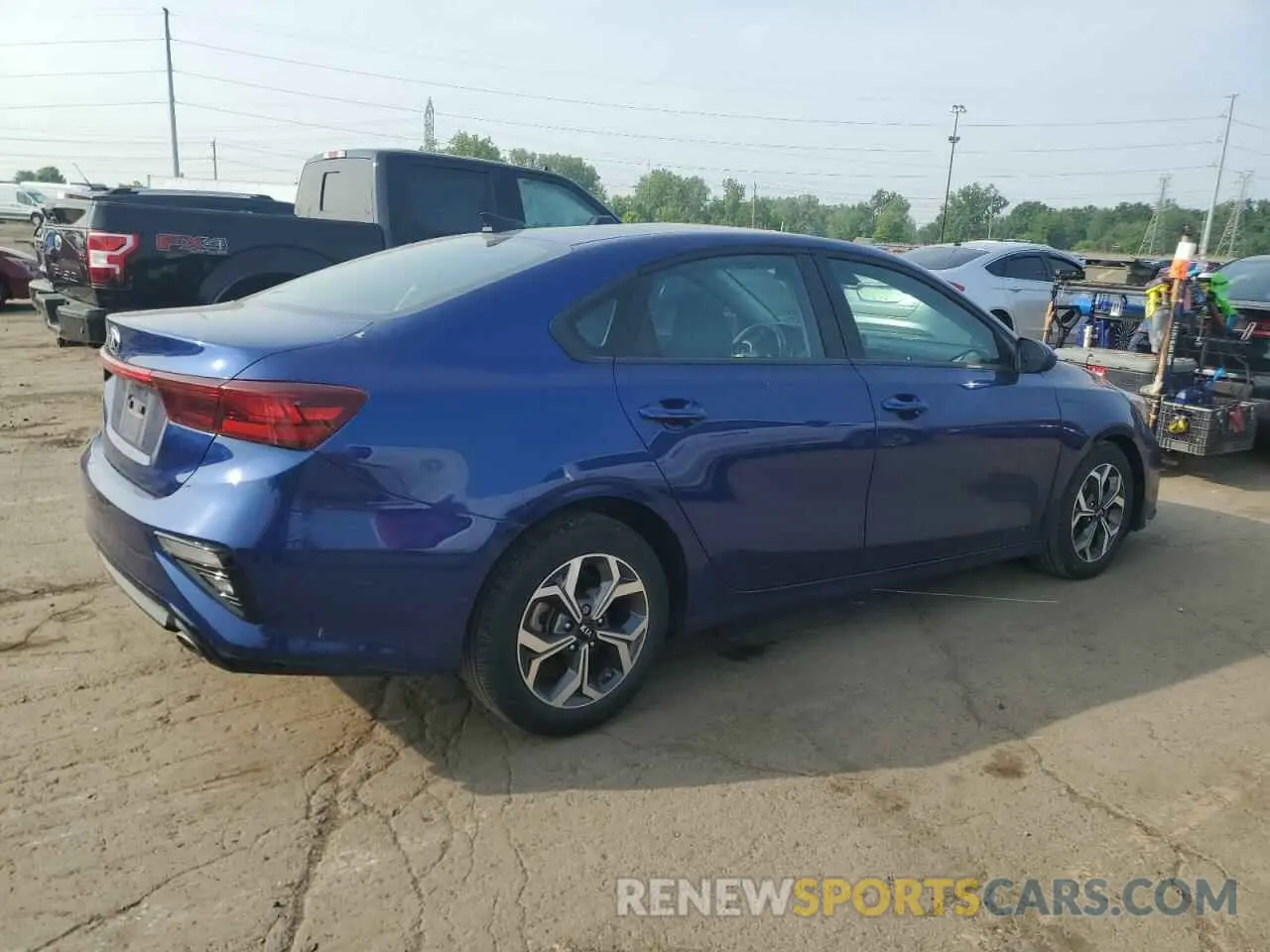 3 fotografías del automóvil dañado 3KPF24AD1LE257967 KIA FORTE 2020