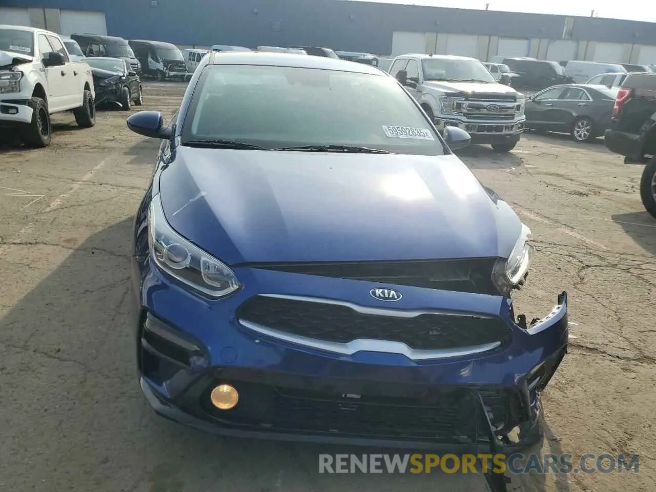 5 fotografías del automóvil dañado 3KPF24AD1LE257967 KIA FORTE 2020