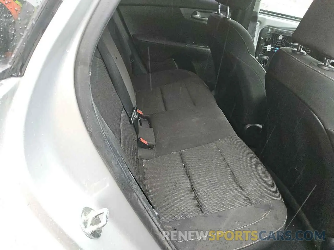 10 fotografías del automóvil dañado 3KPF24AD2LE151043 KIA FORTE 2020