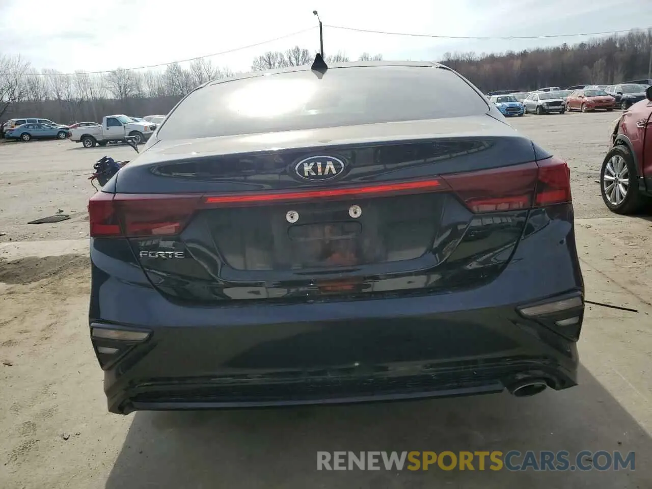 6 fotografías del automóvil dañado 3KPF24AD2LE158901 KIA FORTE 2020