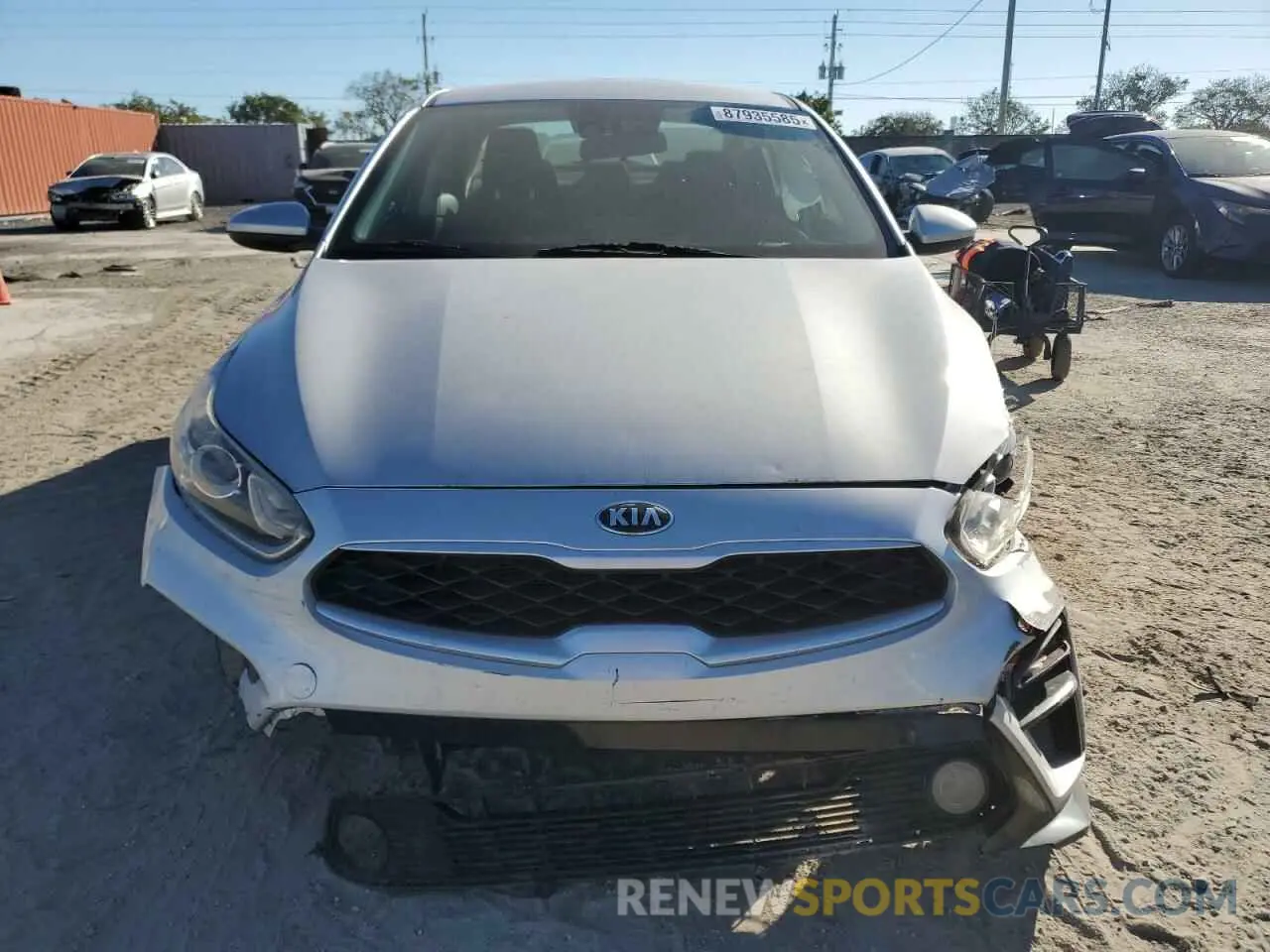 5 fotografías del automóvil dañado 3KPF24AD2LE182583 KIA FORTE 2020