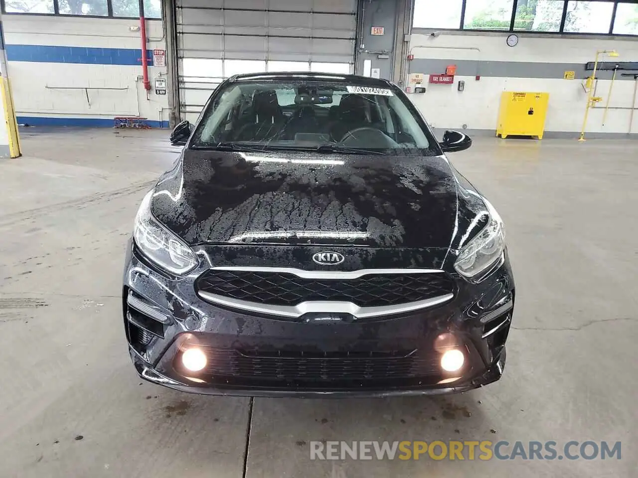 5 fotografías del automóvil dañado 3KPF24AD2LE201052 KIA FORTE 2020