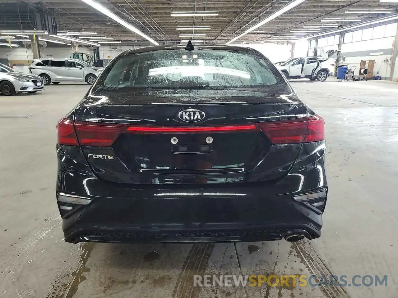 6 fotografías del automóvil dañado 3KPF24AD2LE201052 KIA FORTE 2020