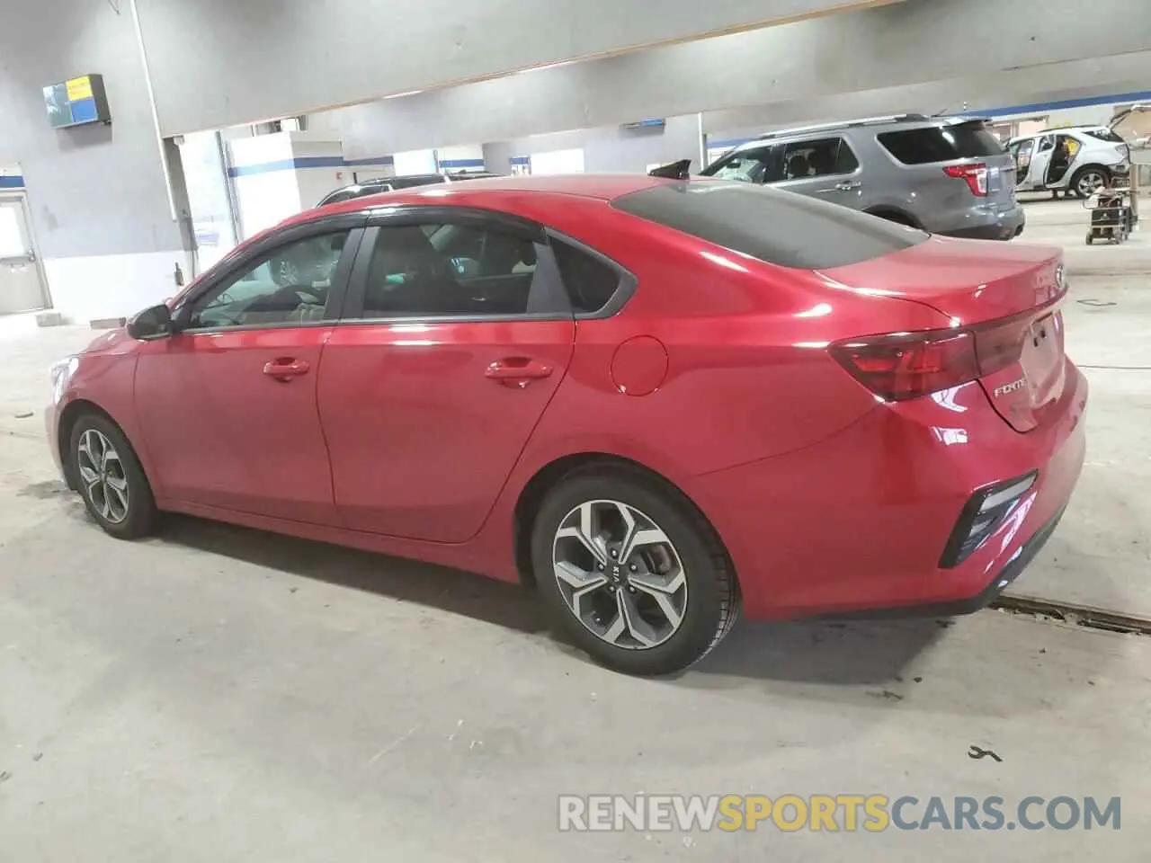 2 fotografías del automóvil dañado 3KPF24AD2LE235251 KIA FORTE 2020