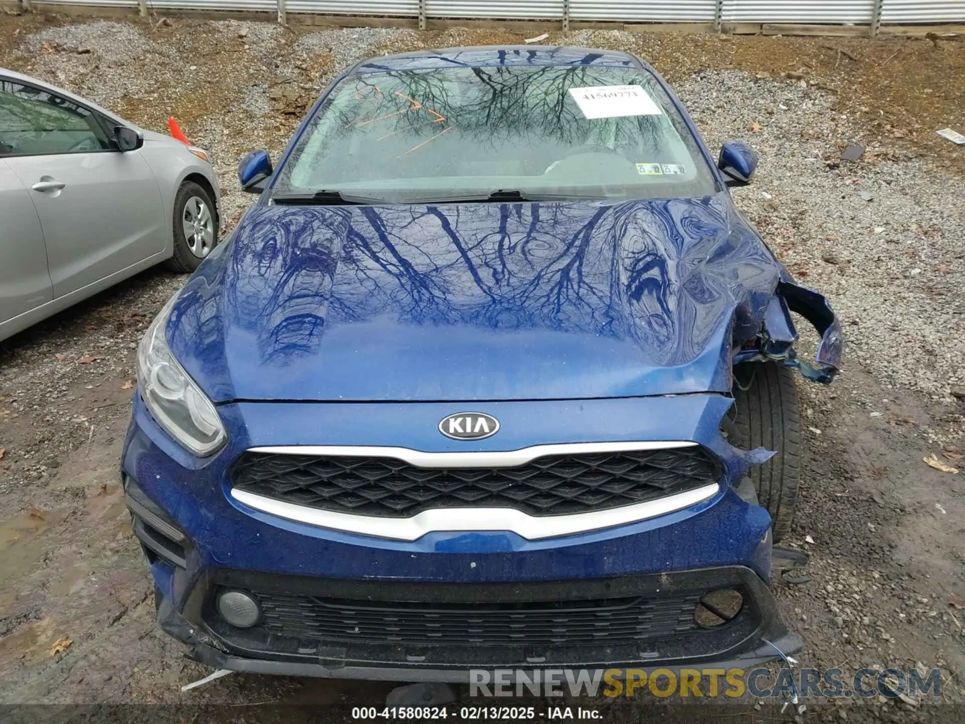 12 fotografías del automóvil dañado 3KPF24AD2LE246279 KIA FORTE 2020