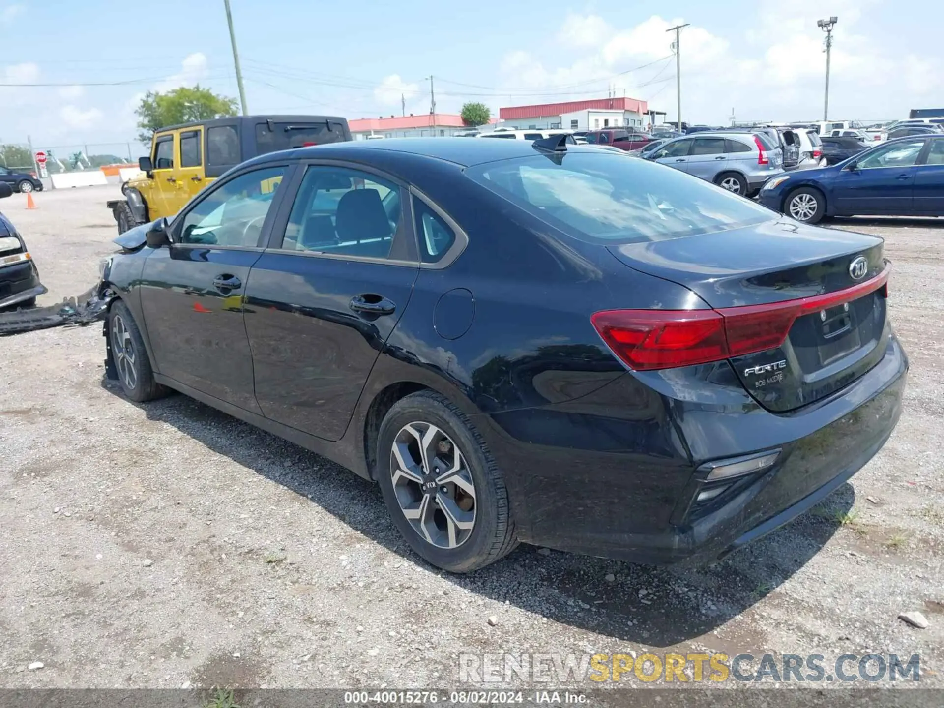 3 fotografías del automóvil dañado 3KPF24AD2LE247335 KIA FORTE 2020
