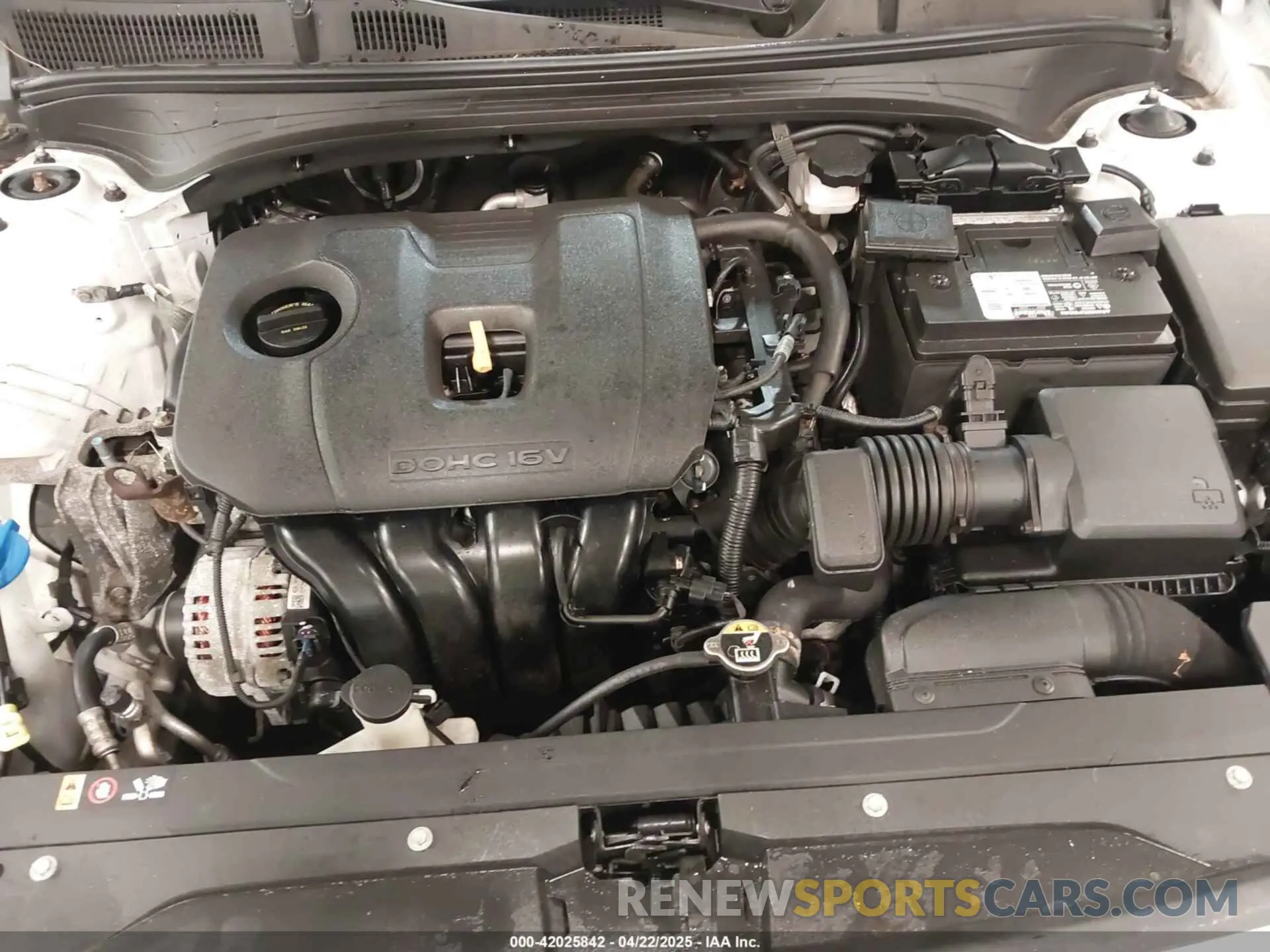 10 fotografías del automóvil dañado 3KPF24AD3LE174606 KIA FORTE 2020