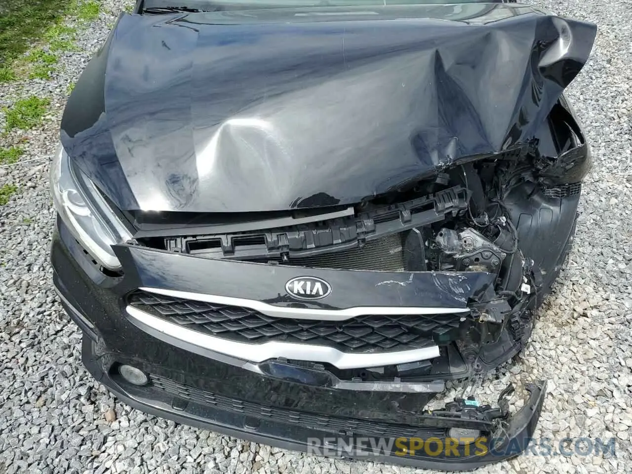11 fotografías del automóvil dañado 3KPF24AD3LE195763 KIA FORTE 2020