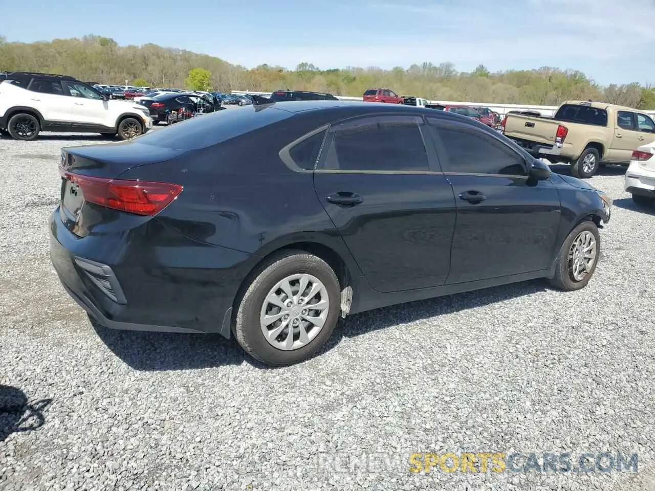 3 fotografías del automóvil dañado 3KPF24AD3LE205076 KIA FORTE 2020