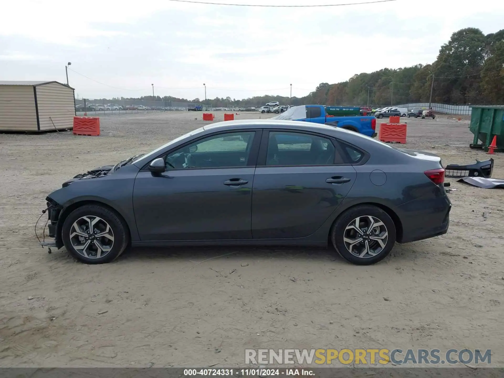 15 fotografías del automóvil dañado 3KPF24AD3LE246369 KIA FORTE 2020
