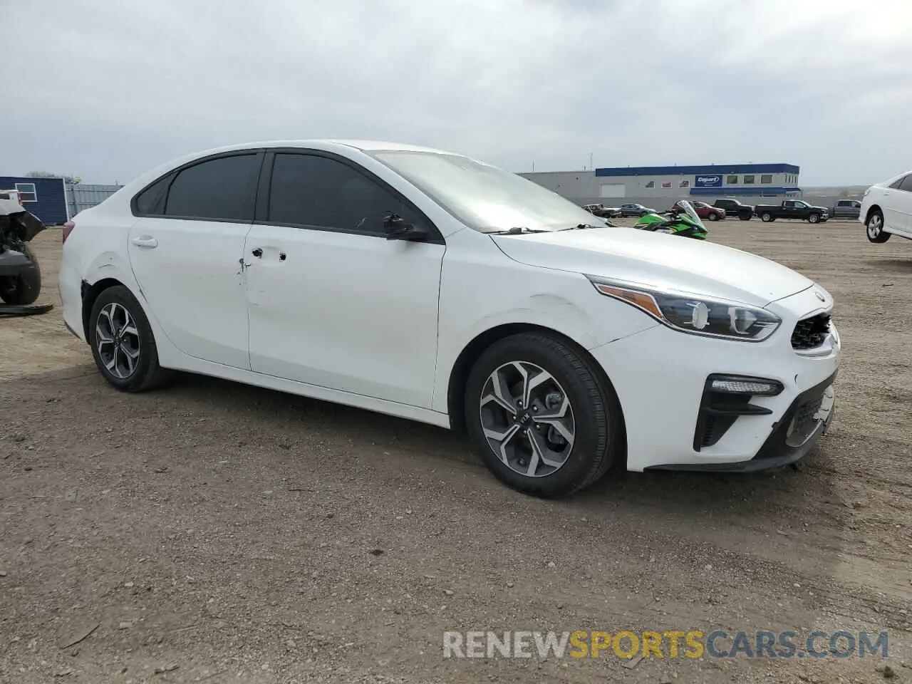 4 fotografías del automóvil dañado 3KPF24AD3LE261633 KIA FORTE 2020