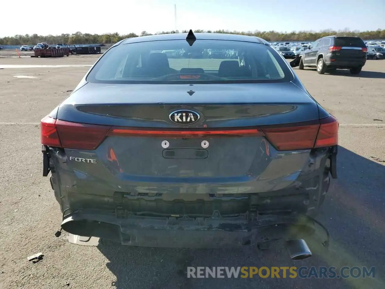 6 fotografías del automóvil dañado 3KPF24AD4LE146524 KIA FORTE 2020