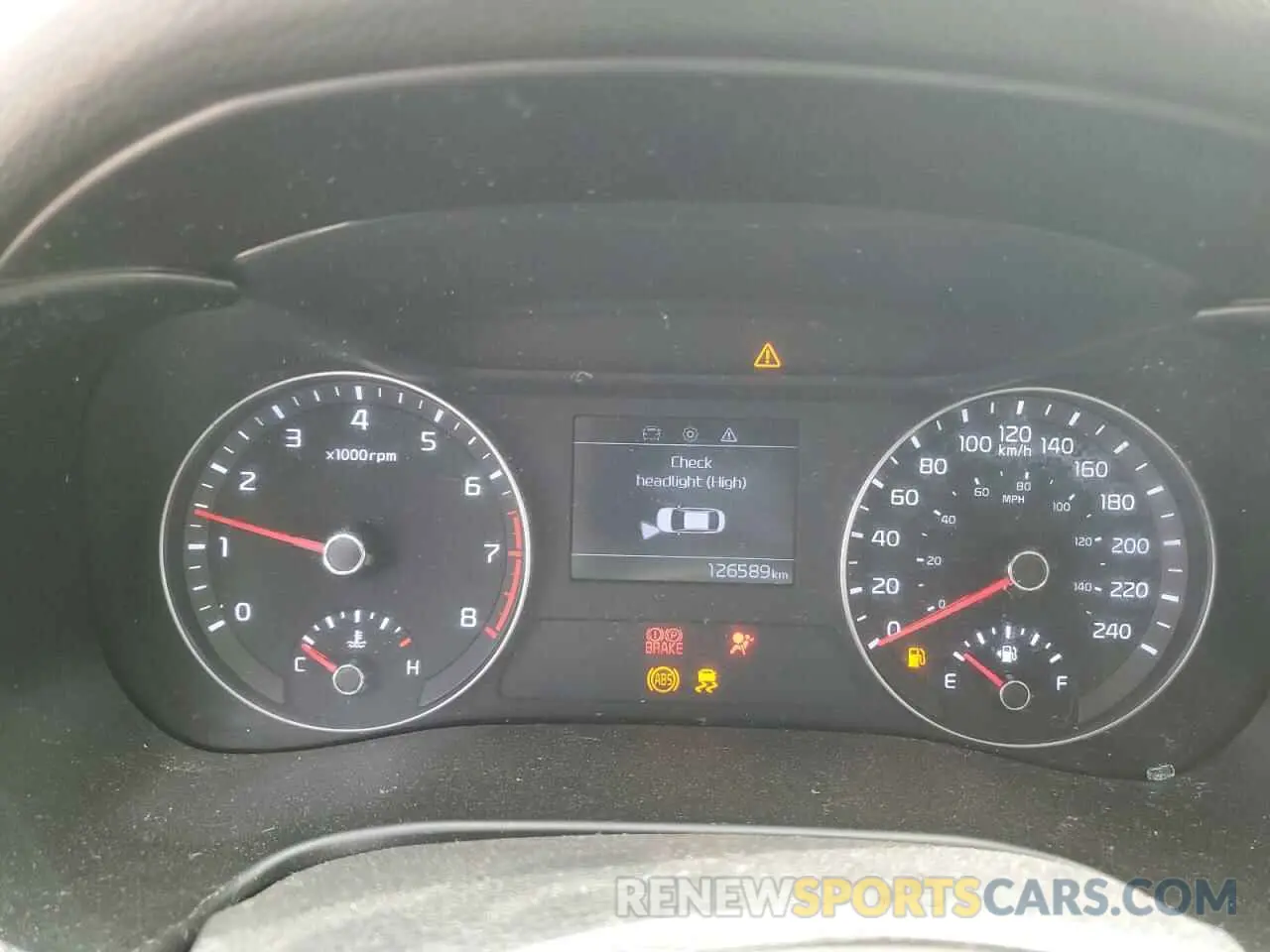9 fotografías del automóvil dañado 3KPF24AD4LE162996 KIA FORTE 2020