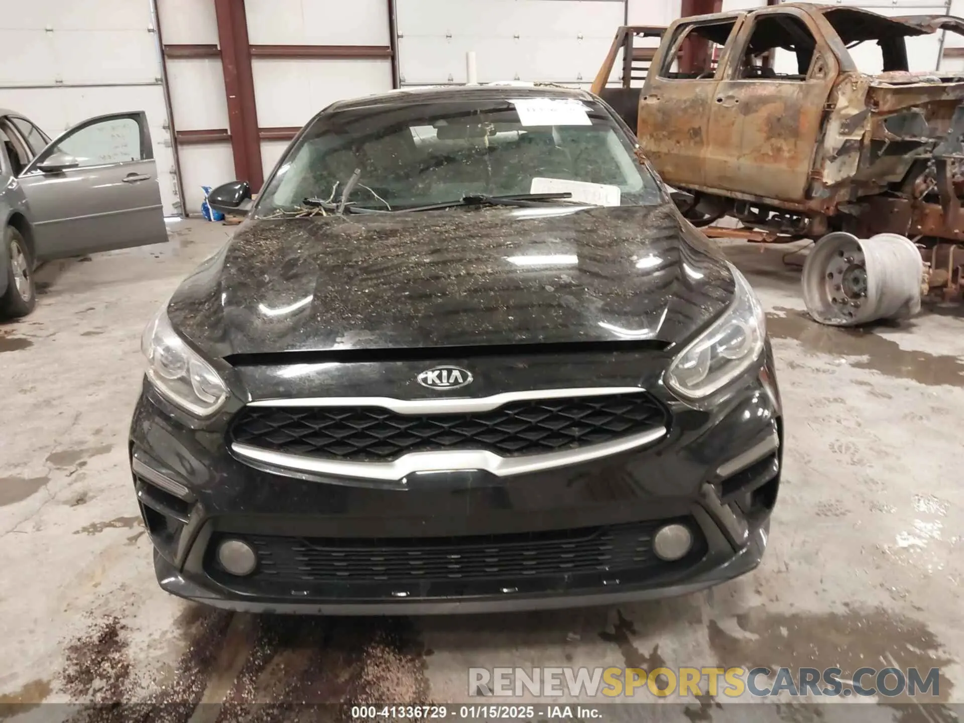 13 fotografías del automóvil dañado 3KPF24AD4LE171567 KIA FORTE 2020